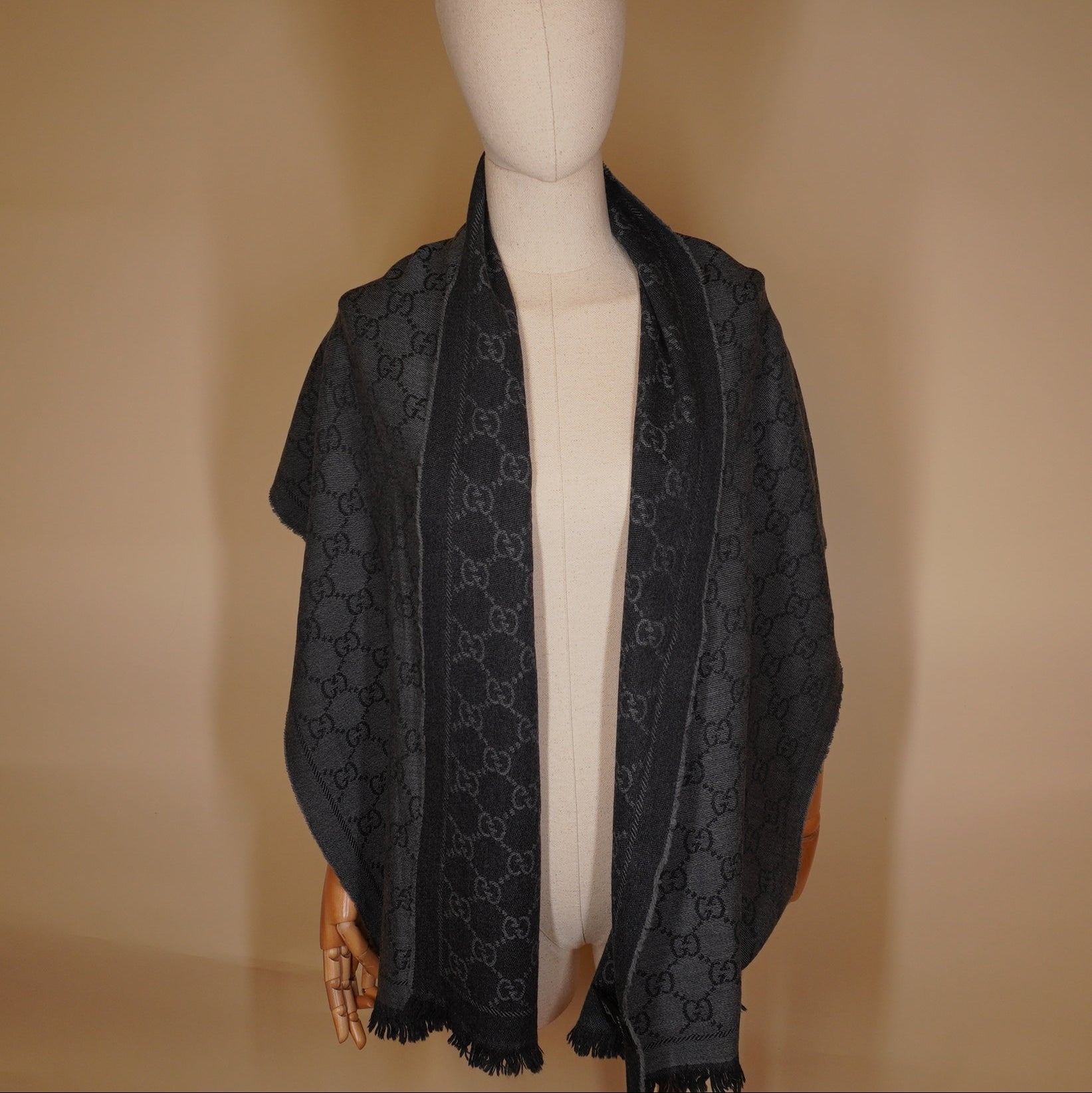 PRE-OWNED Monogram GG Black Wool Scarf