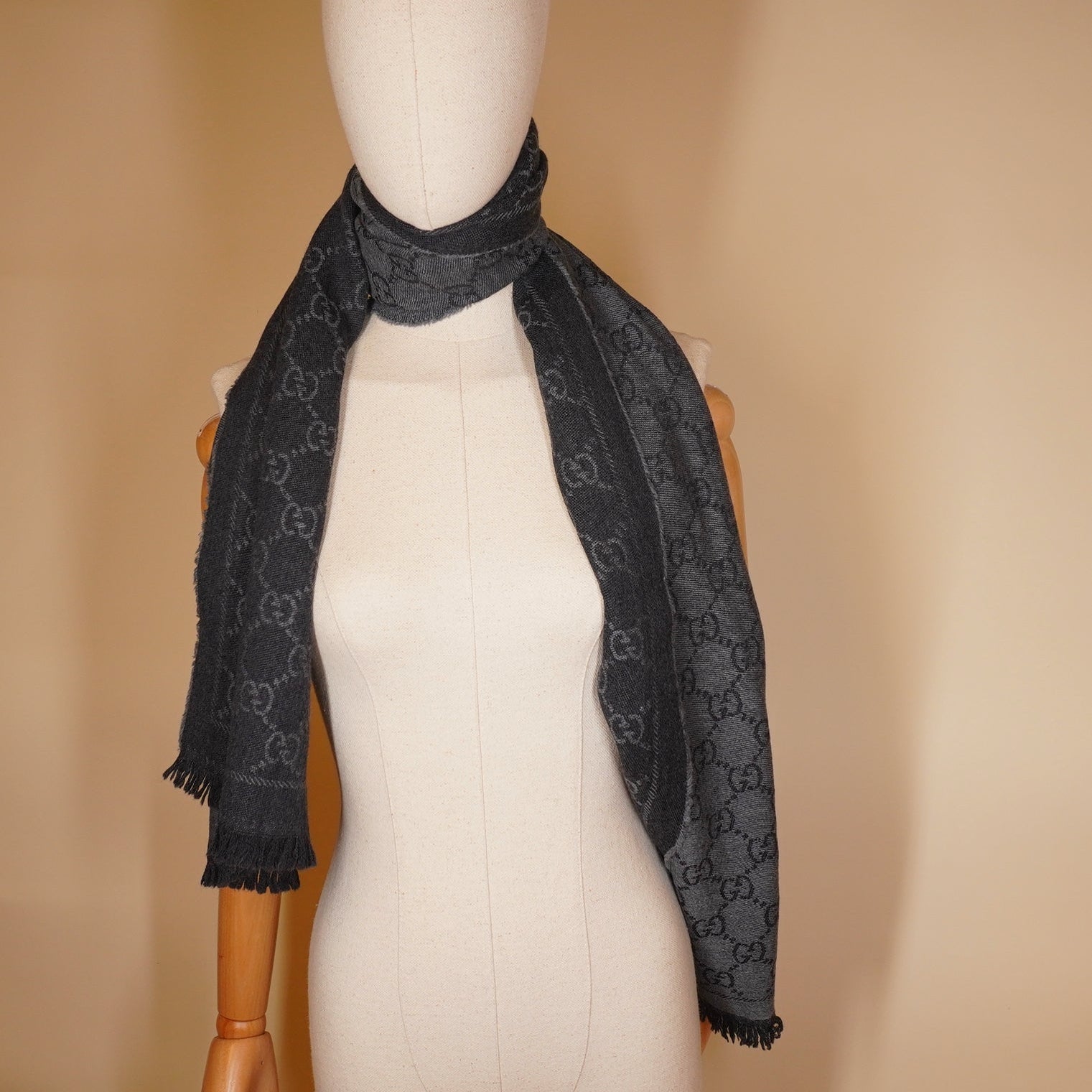 PRE-OWNED Monogram GG Black Wool Scarf