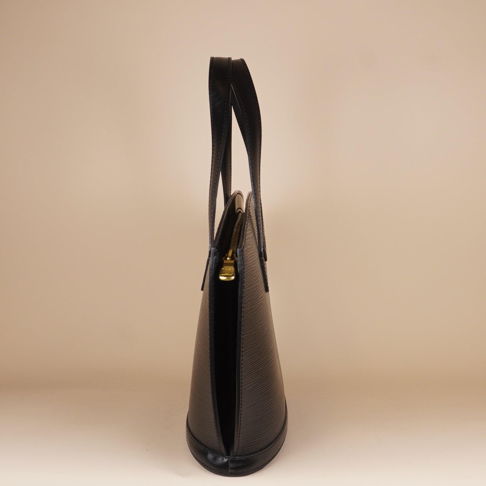 PRE-OWNED LV Black Epi Saint Jacques PM Shoulder Bag
