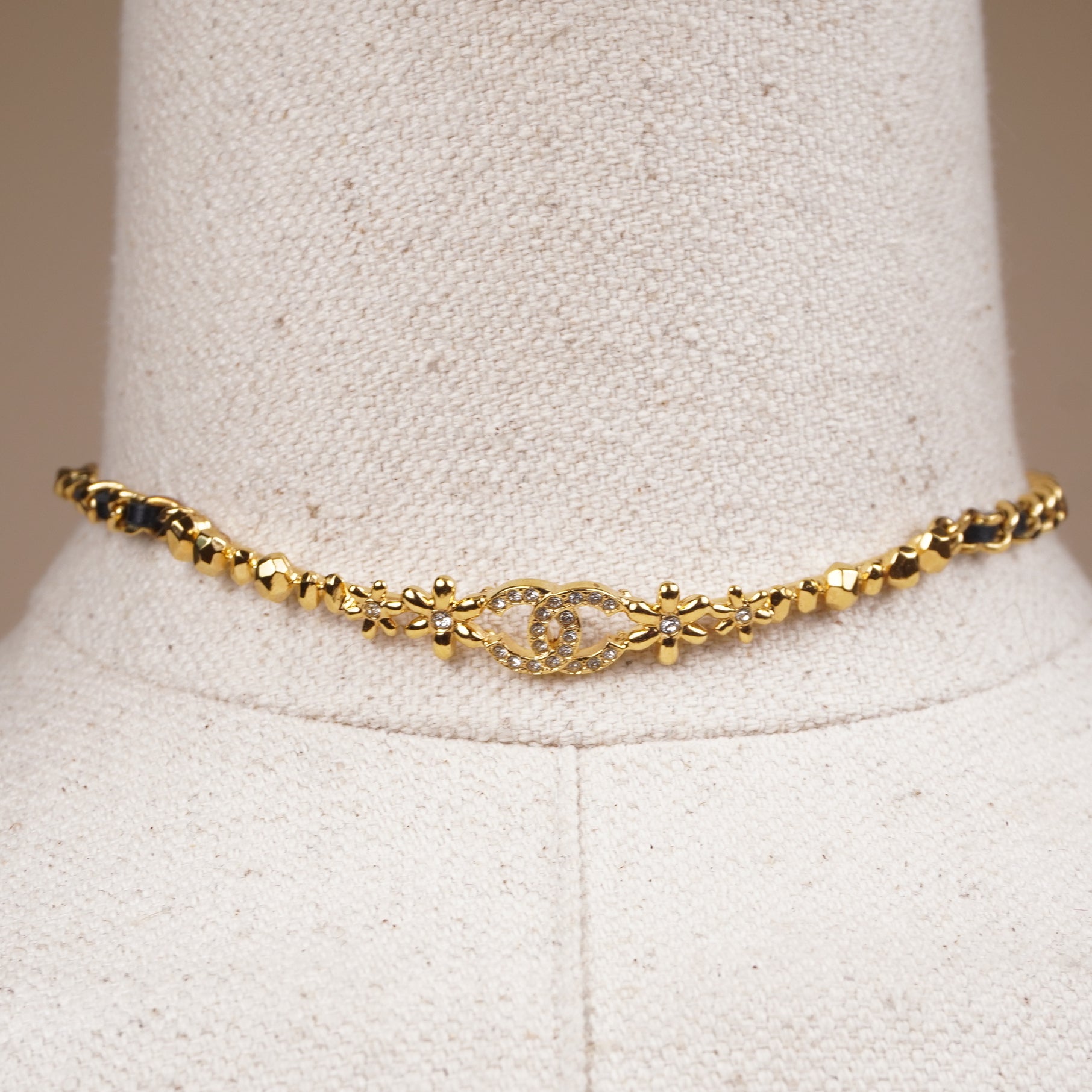 PRE-OWNED CC Coco Mark Choker Rhinestone Leather Necklace Gold