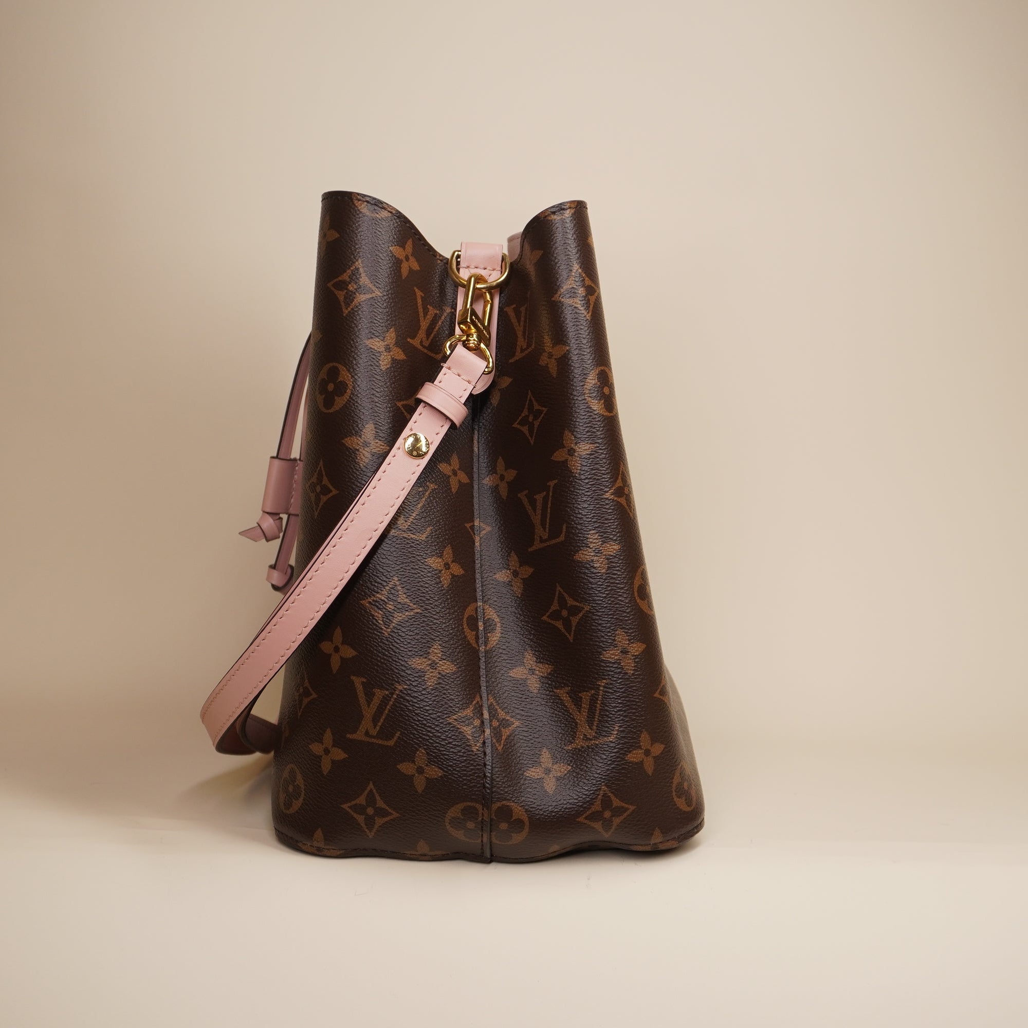 PRE-OWNED LV Monogram Canvas NeoNoe Shoulder Bag