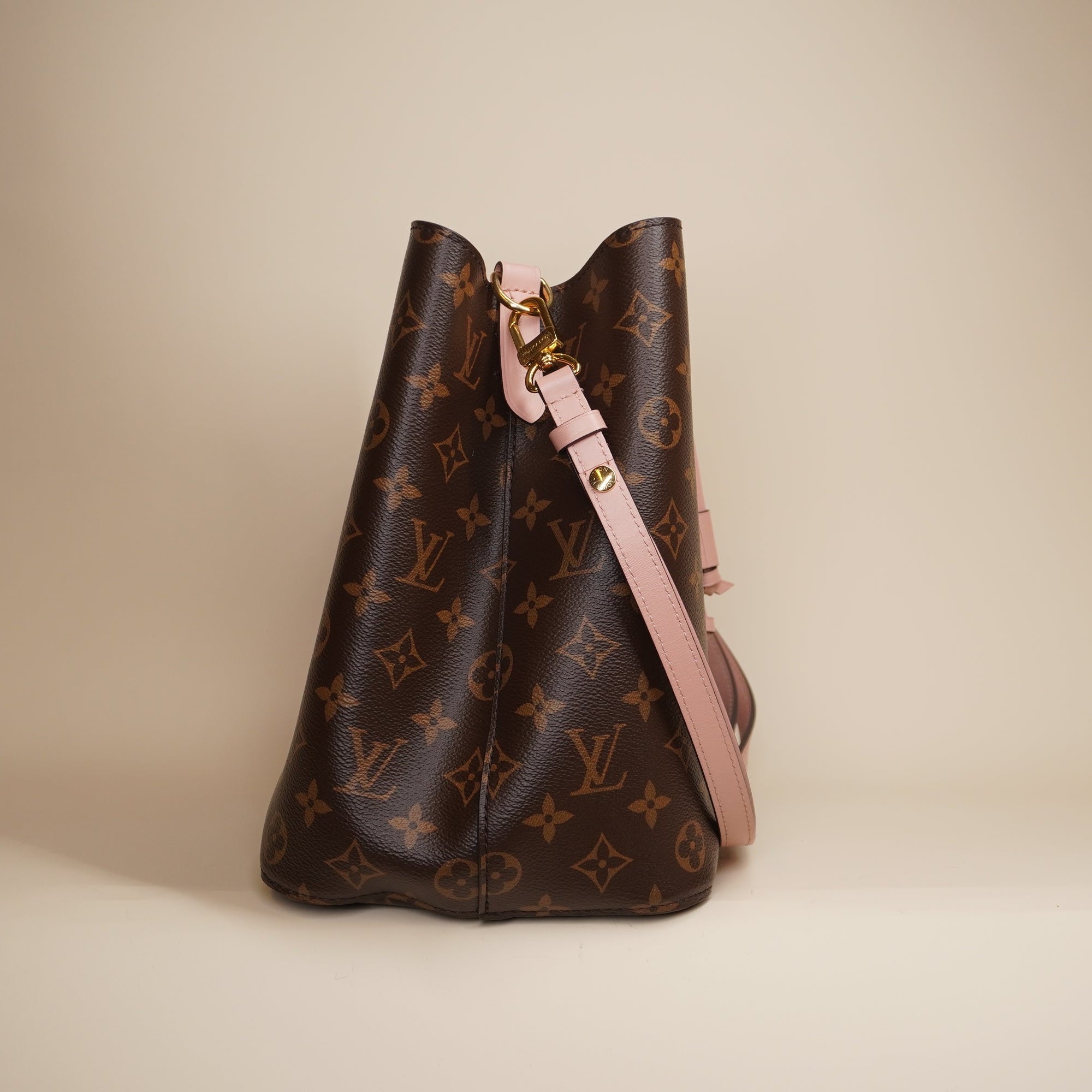 PRE-OWNED LV Monogram Canvas NeoNoe Shoulder Bag