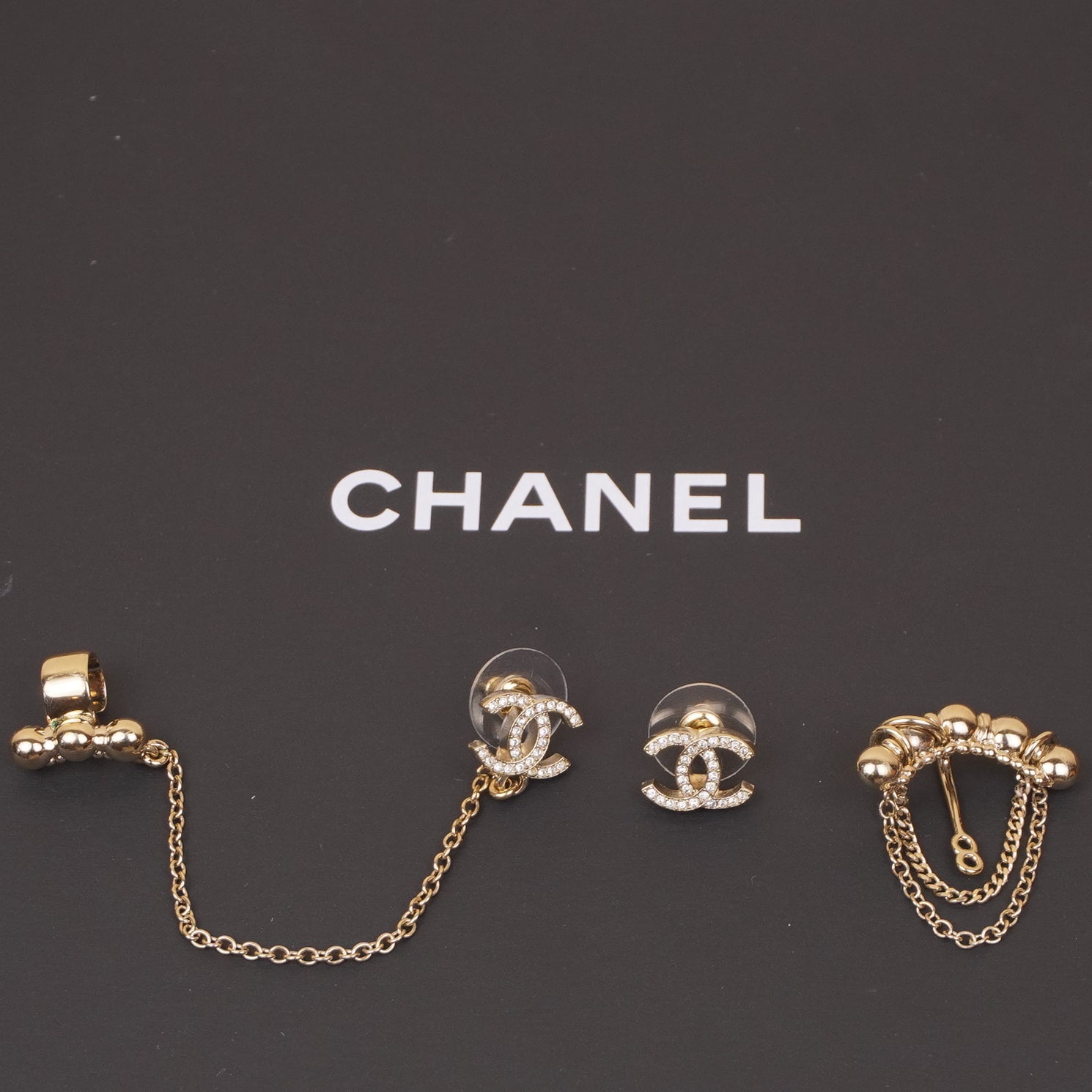 PRE-OWNED CC Crystal-Embellishments Earrings