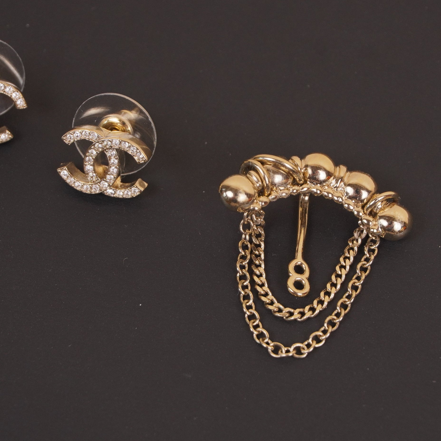 PRE-OWNED CC Crystal-Embellishments Earrings