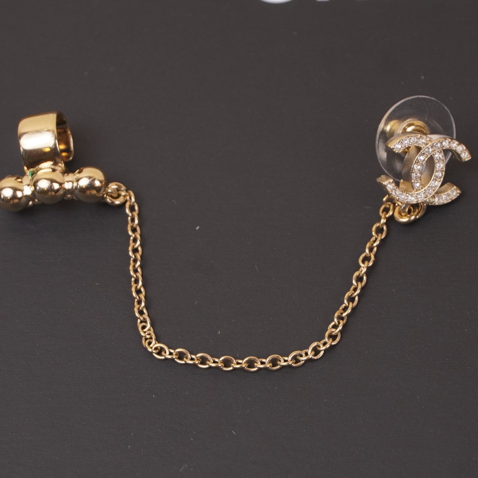 PRE-OWNED CC Crystal-Embellishments Earrings