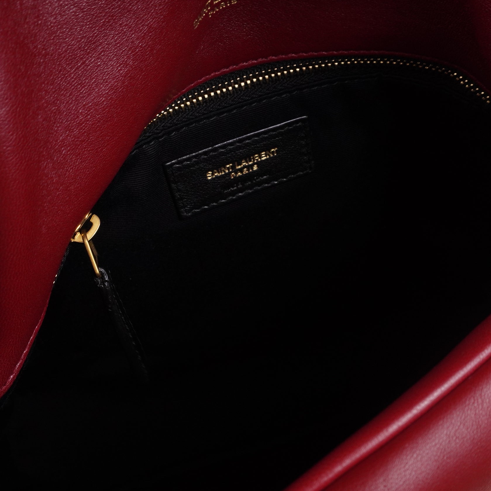 PRE-OWNED Red Loulou Puffer Medium Shoulder Bag