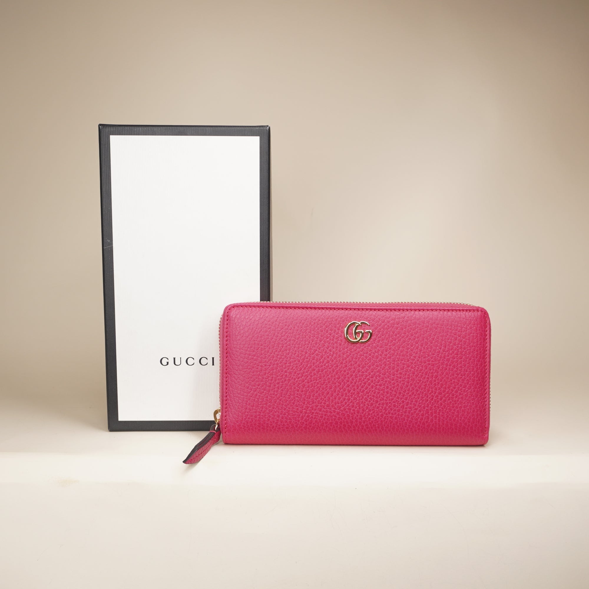 PRE-OWNED Dollar Calfskin GG Marmont Zip Around Wallet Box Pink
