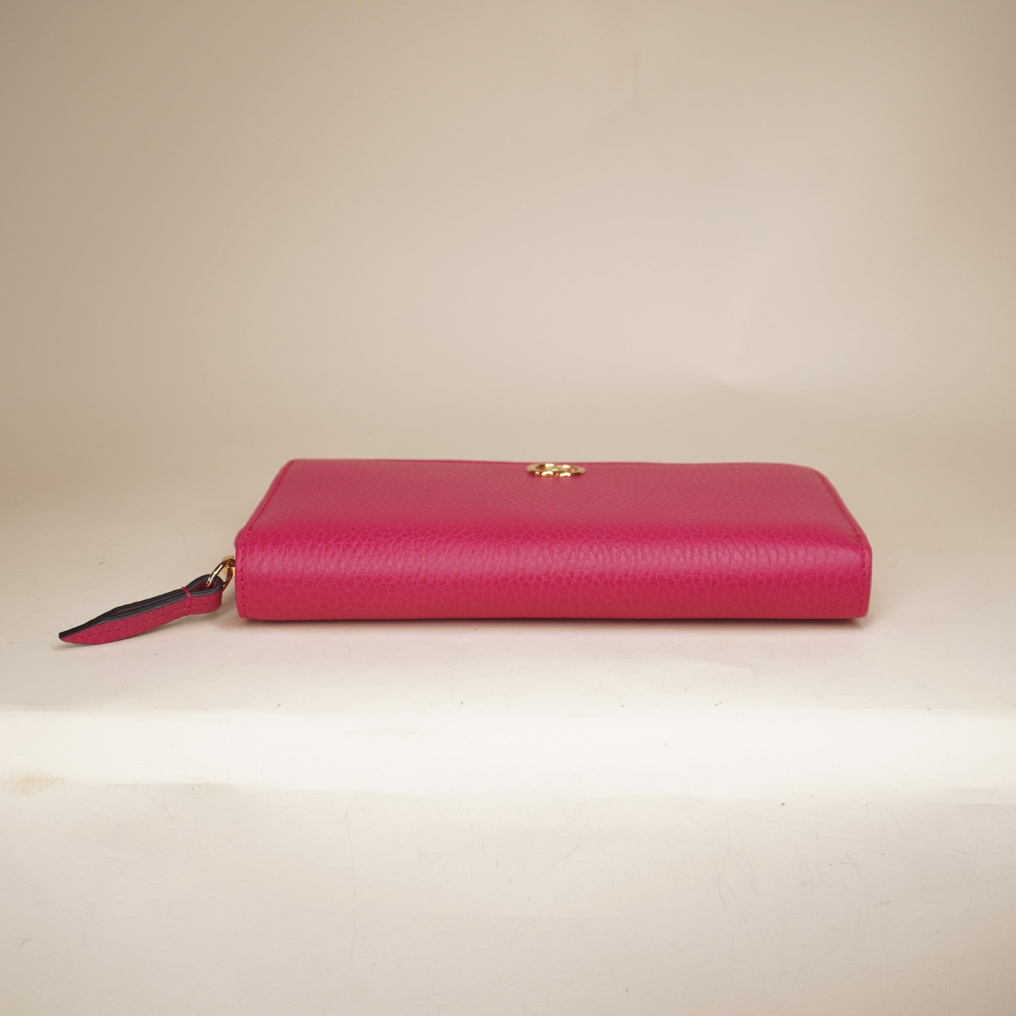PRE-OWNED Dollar Calfskin GG Marmont Zip Around Wallet Box Pink