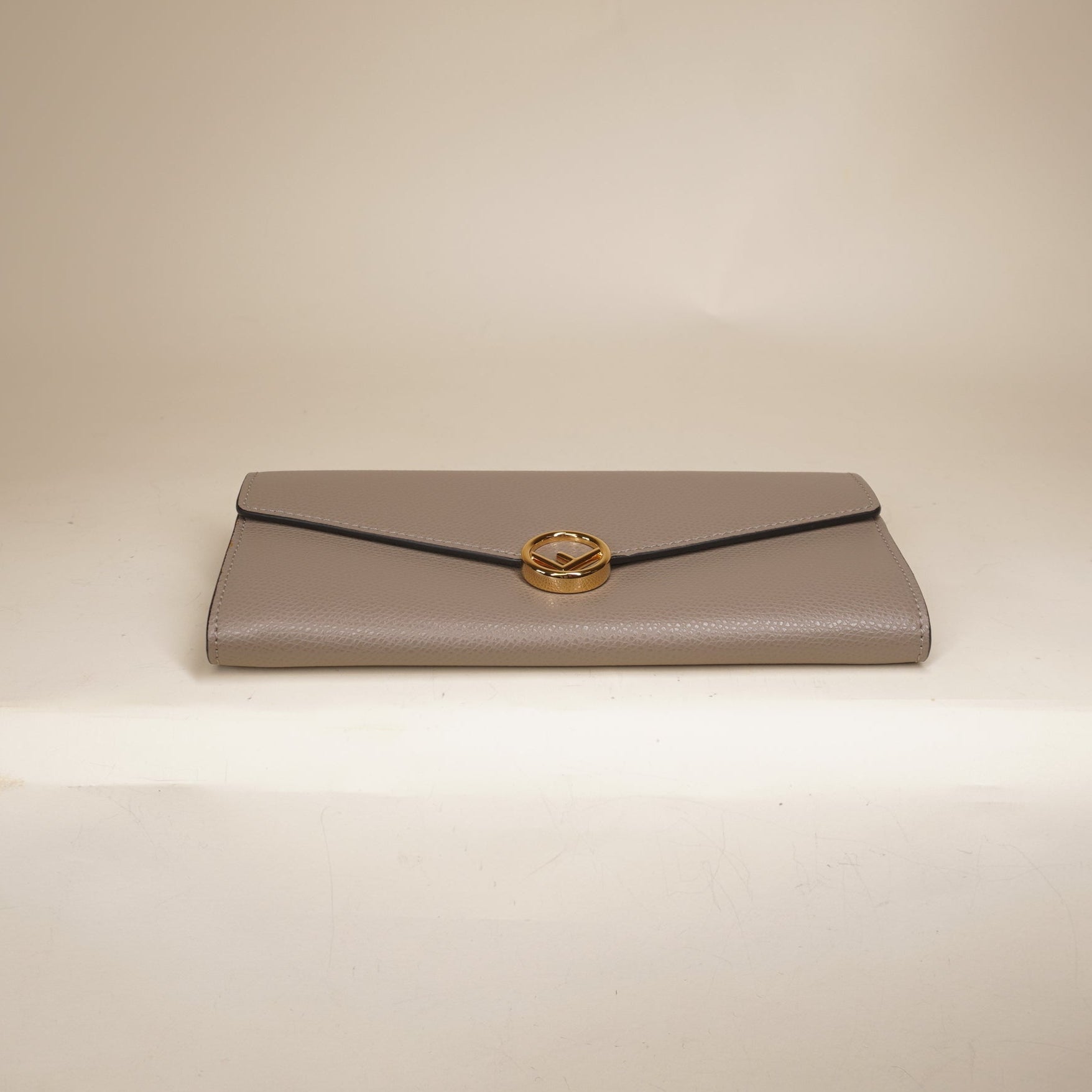 PRE-OWNED FF Vitello Cruise F is Fendi Continental Envelope Wallet