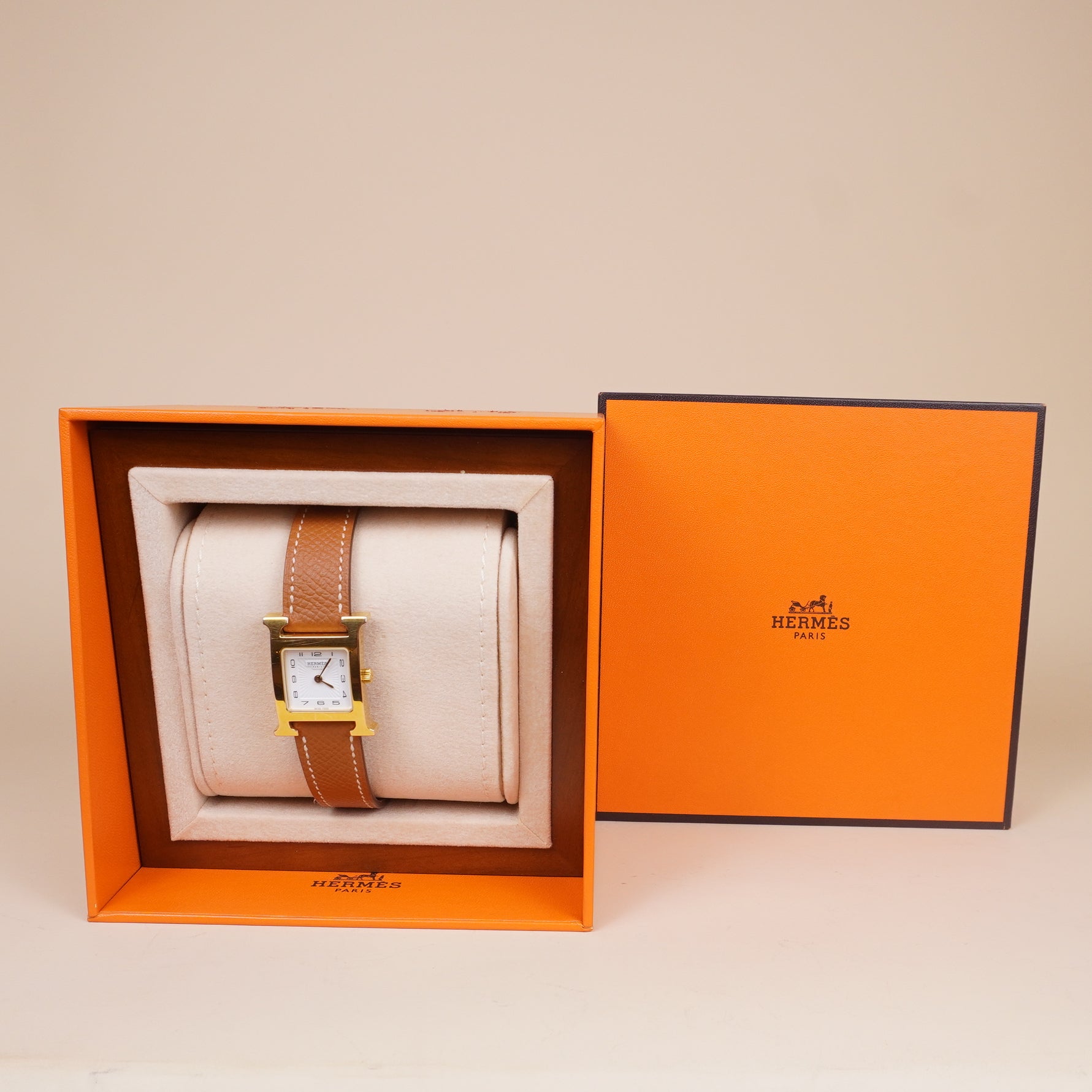 PRE-OWNED Stainless Steel Epsom 21mm Heure H Hour Quartz Watch Gold
