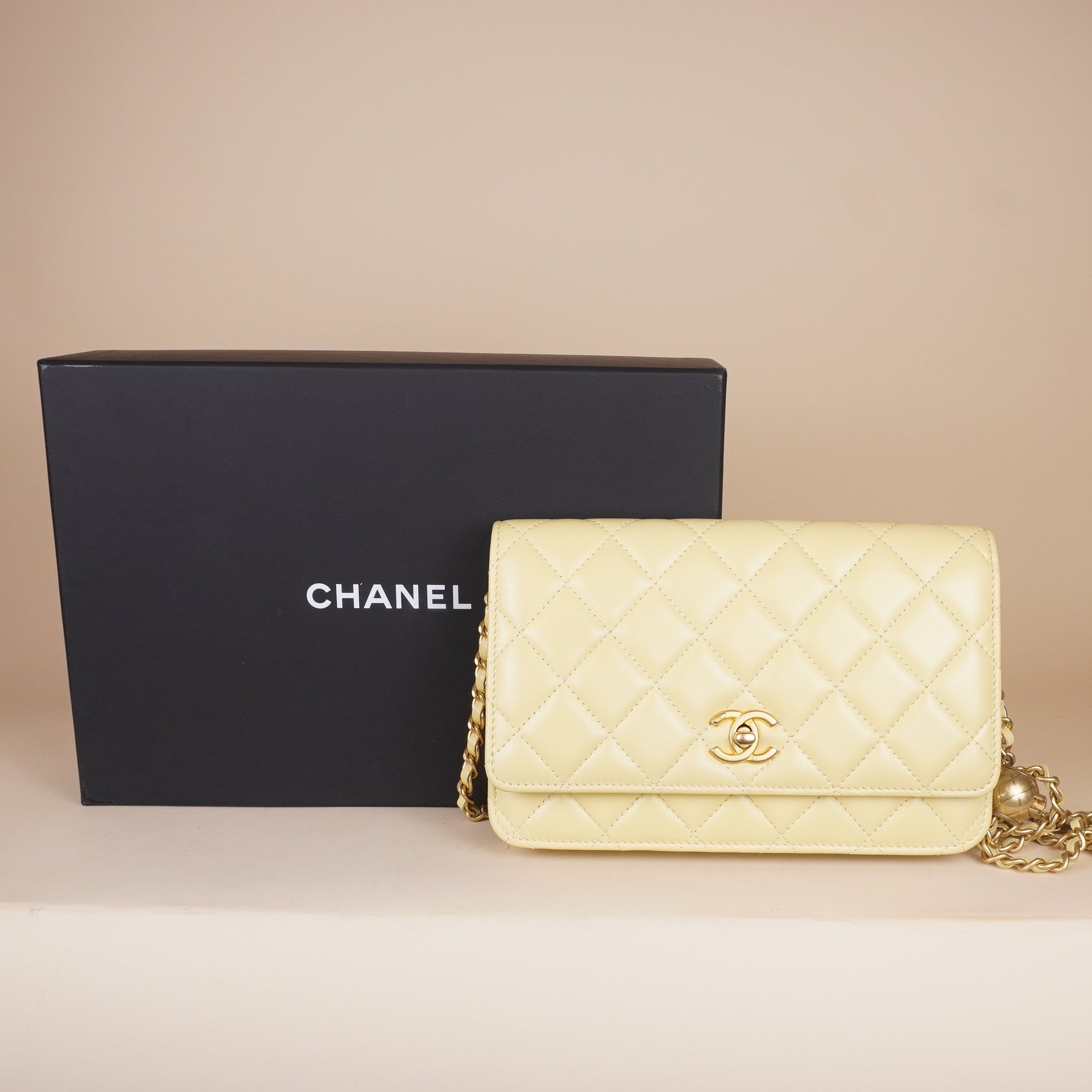 PRE-OWNED Butter Yellow Lambskin Quilted Sweet Camellia Wallet on Chain 