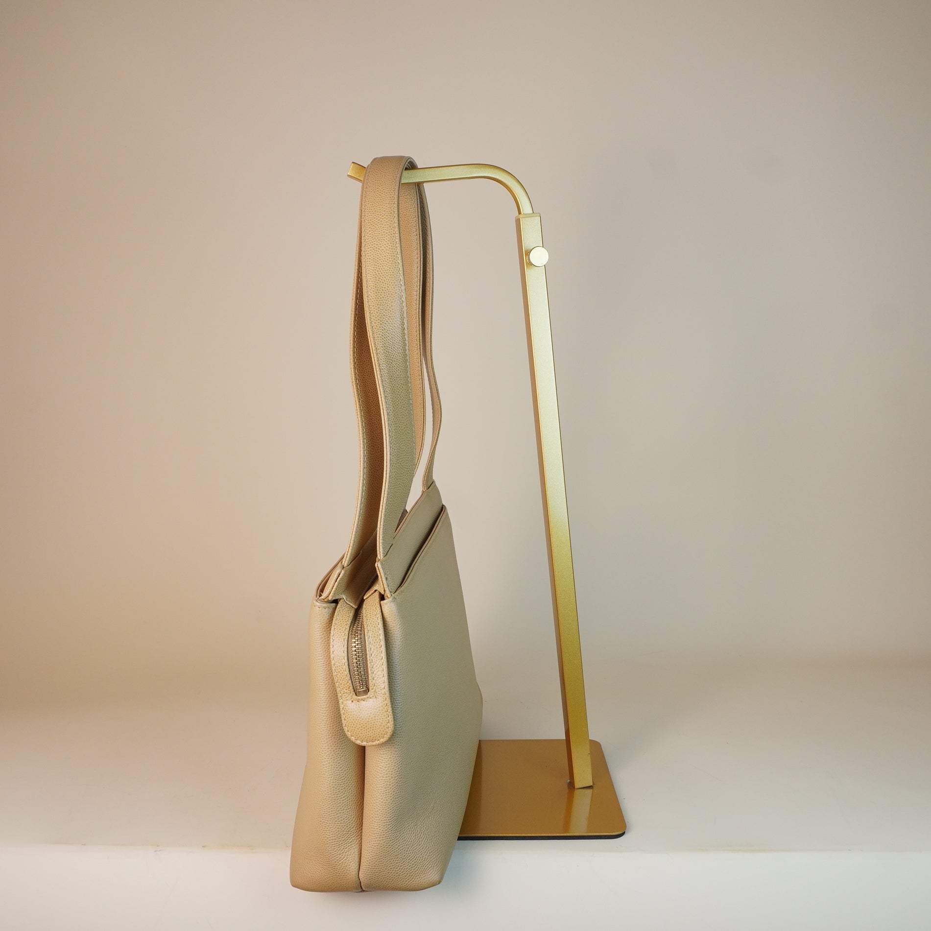 PRE-OWNED CC Beige Caviar Leather Turnlock Tote