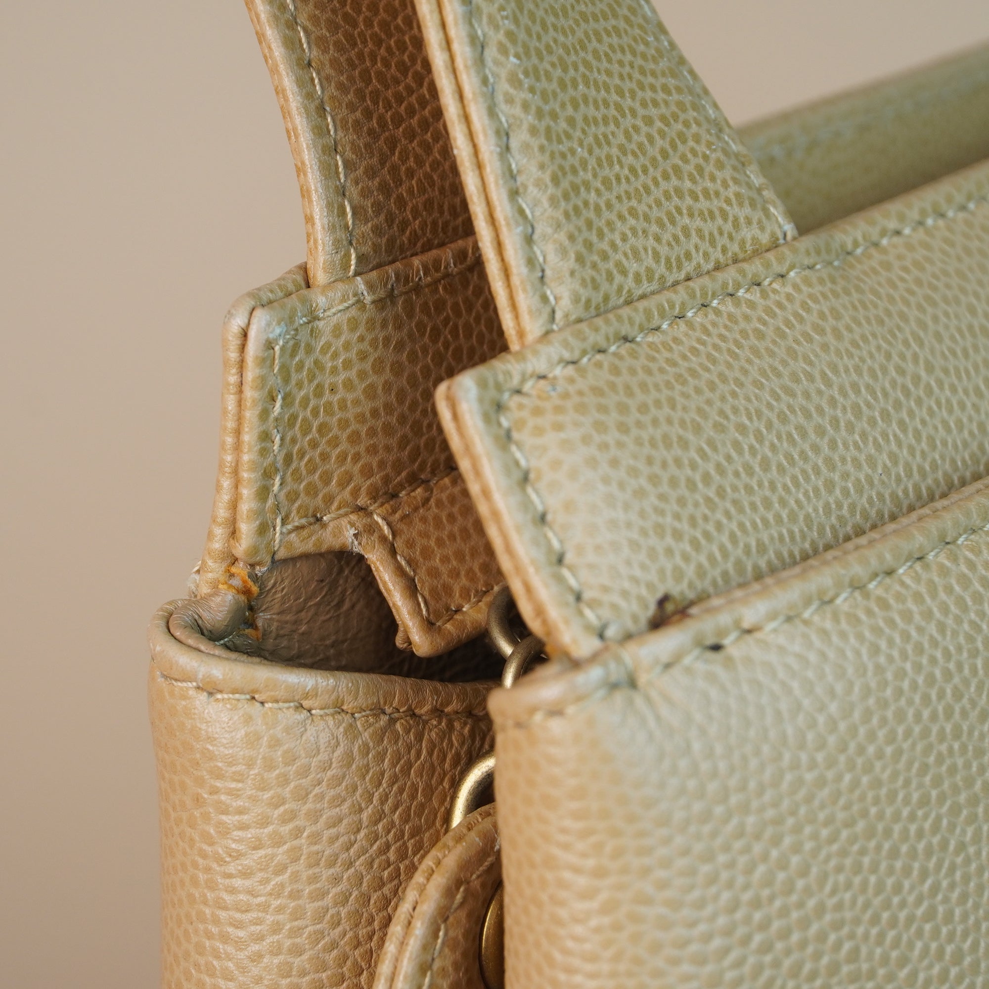 PRE-OWNED CC Beige Caviar Leather Turnlock Tote