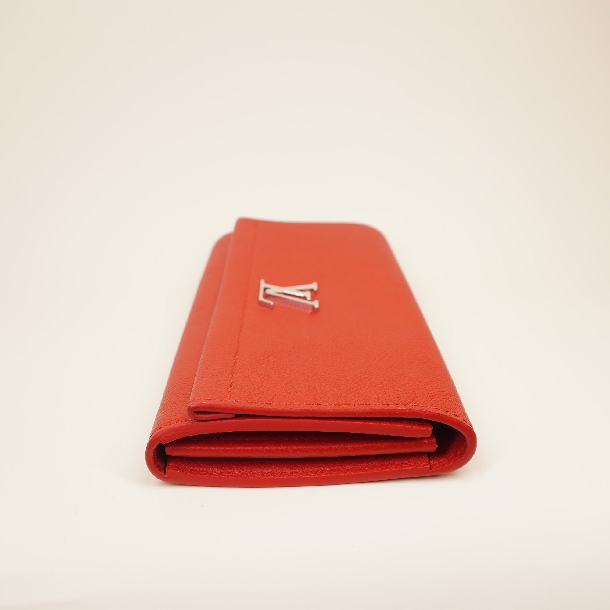 PRE-OWNED Lockme Calfskin Long Leather Wallet Red
