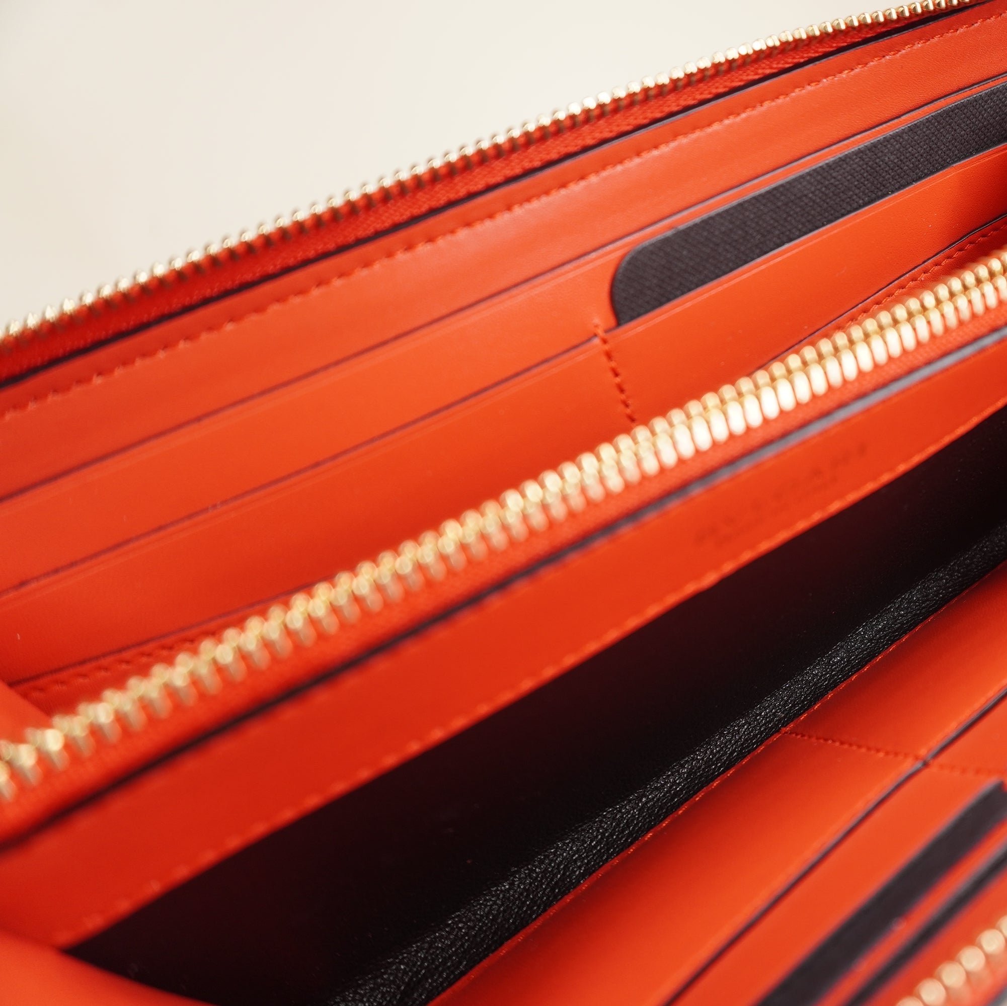 PRE-OWNED Red Serpenti Forever Zip Around Wallet Leather 