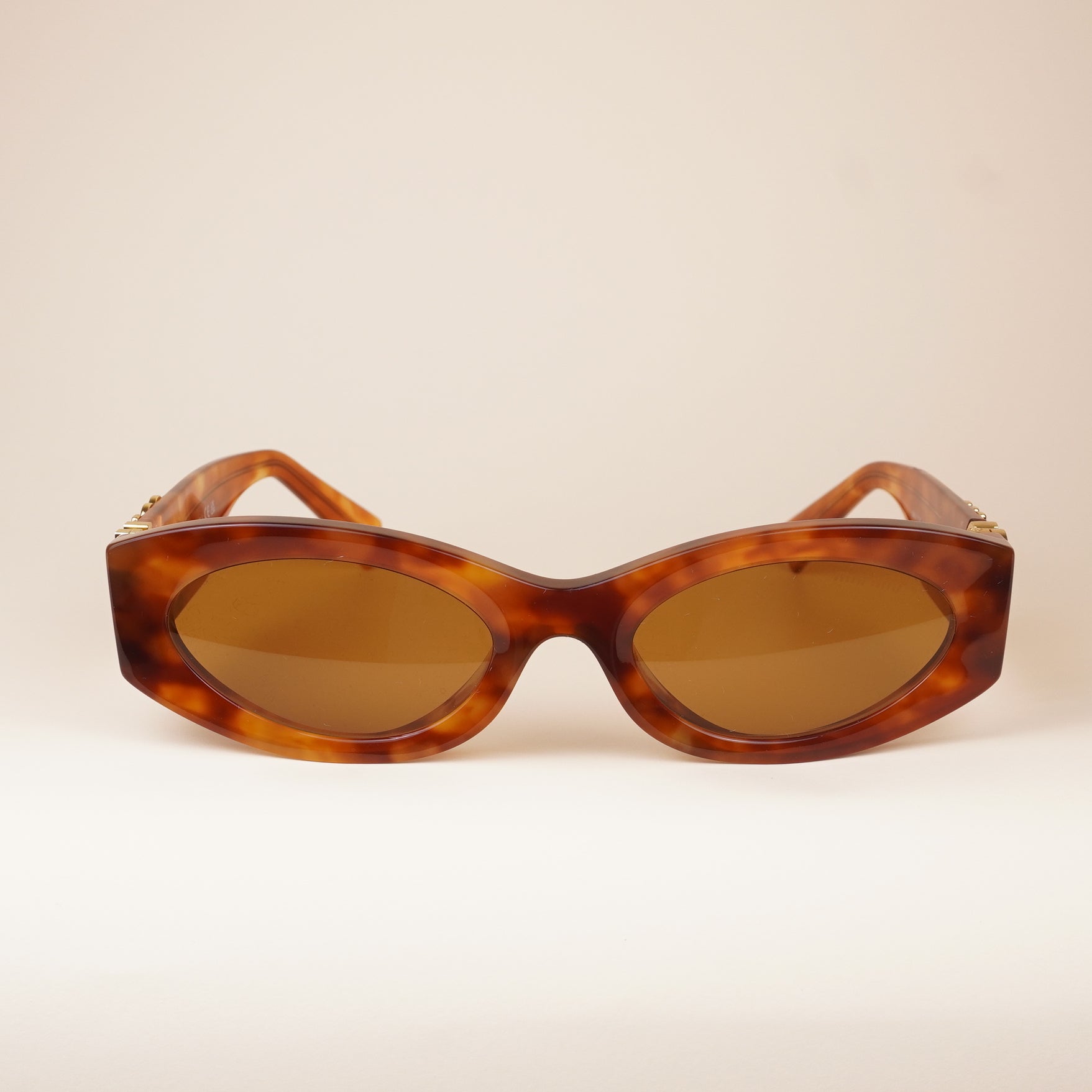 PRE-OWNED Tortoiseshell Cat-Eye Sunglasses