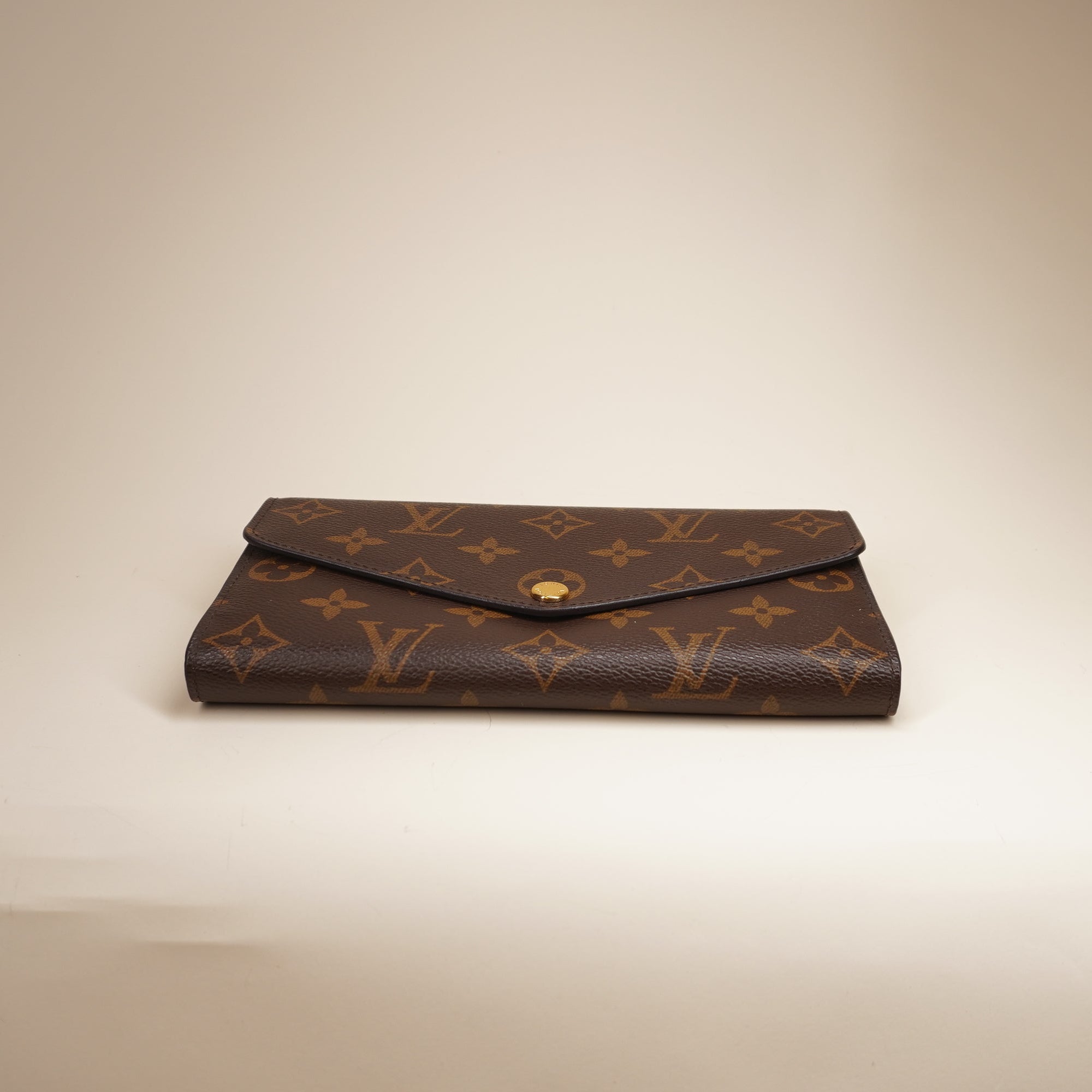 PRE-OWNED LV Monogram Canvas Sarah Wallet