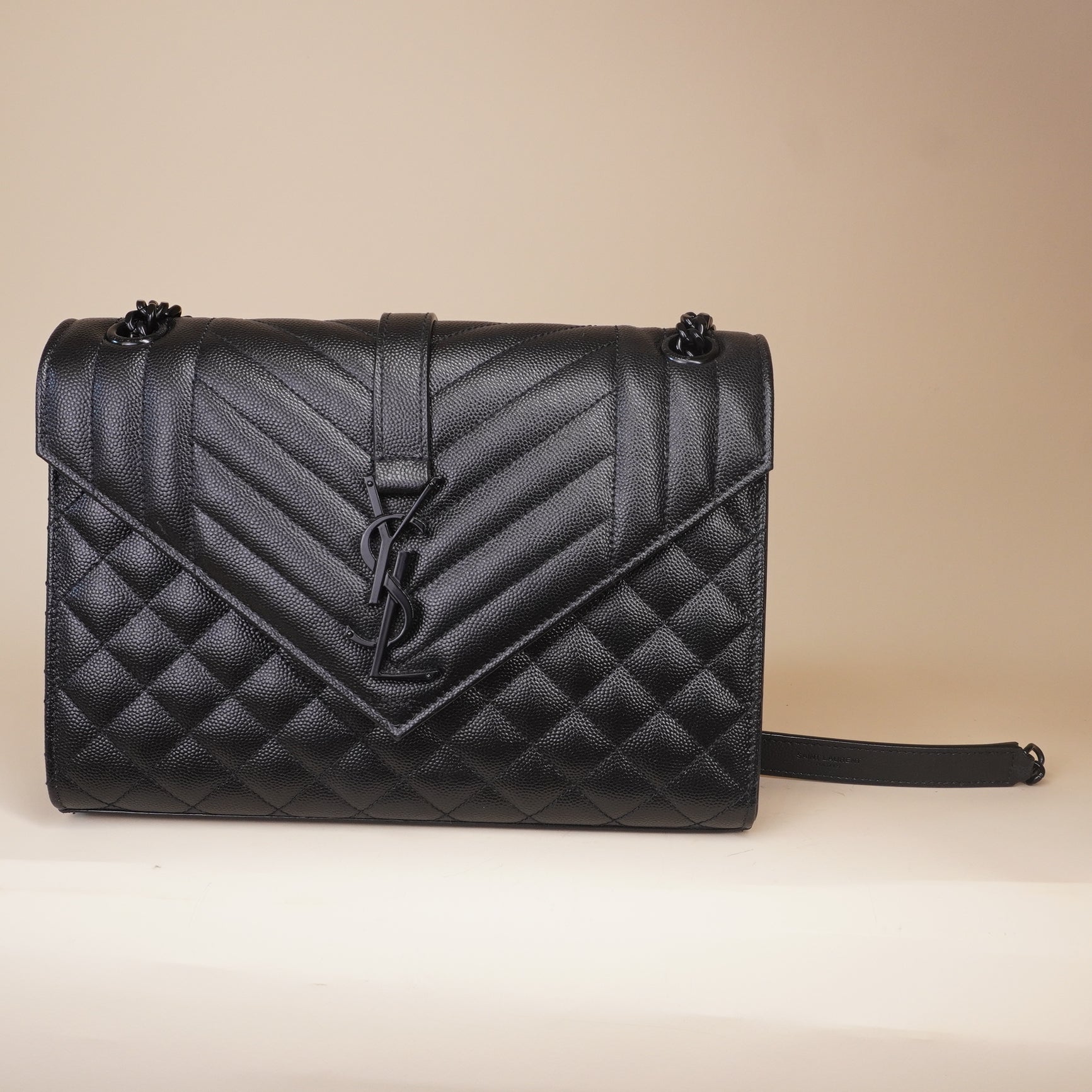 PRE-OWNED Black Grain De Poudre Textured Mixed Matelasse Triquilt Shoulder Bag