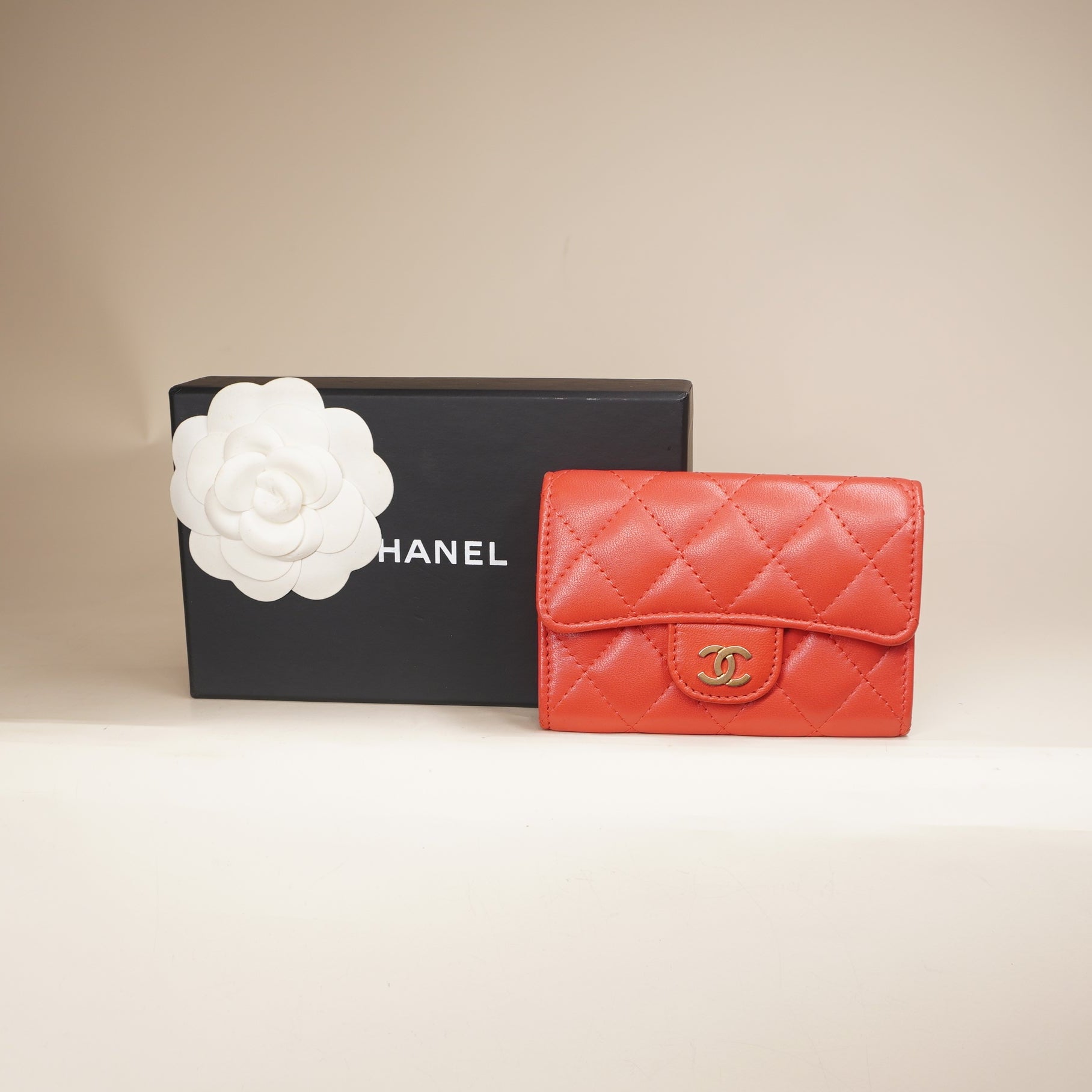PRE-OWNED Caviar Quilted Flap Card Holder Wallet Red