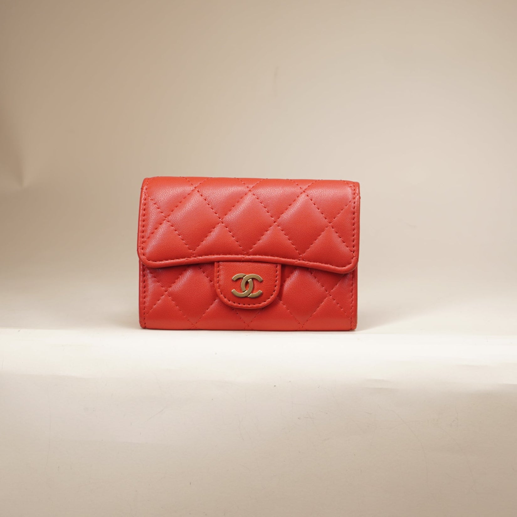 PRE-OWNED Caviar Quilted Flap Card Holder Wallet Red