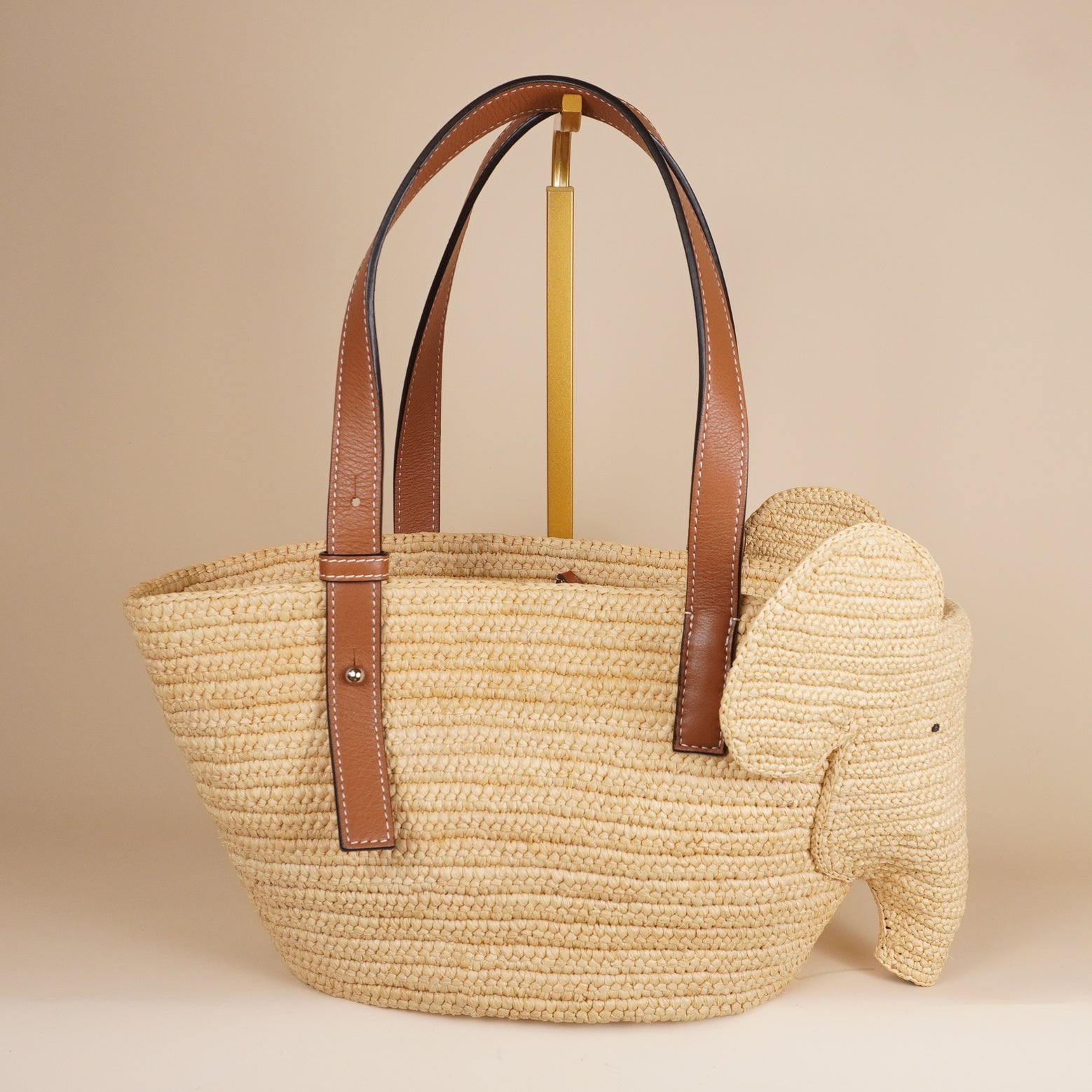 PRE-OWNED Tan Raffia Medium Elephant Basket Tote