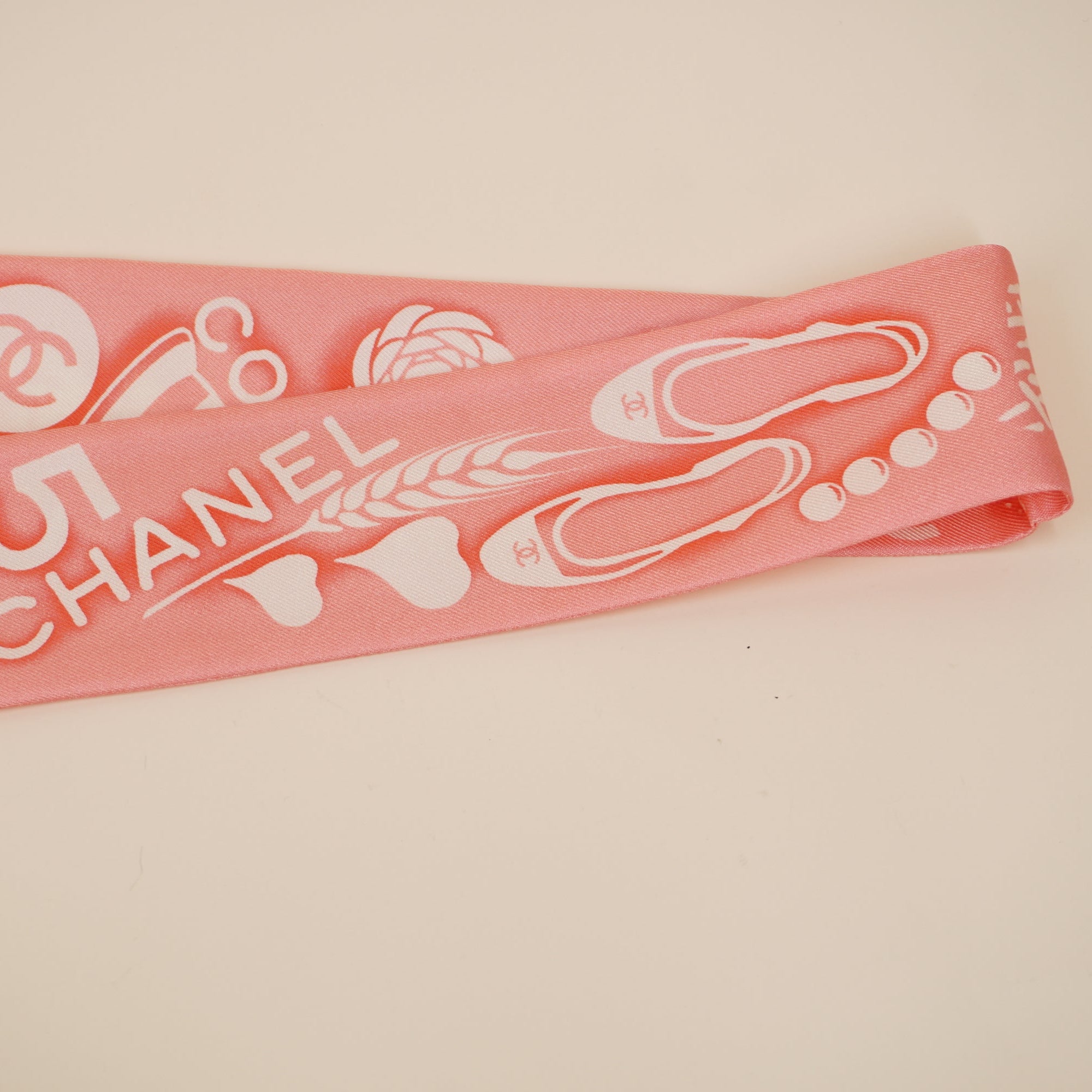 PRE-OWNED CC Scarf Light Pink Cream