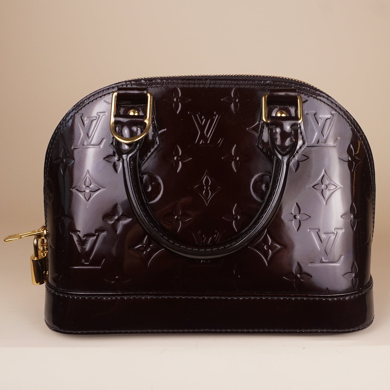PRE-OWNED LV Vernis Alma PM Amarante