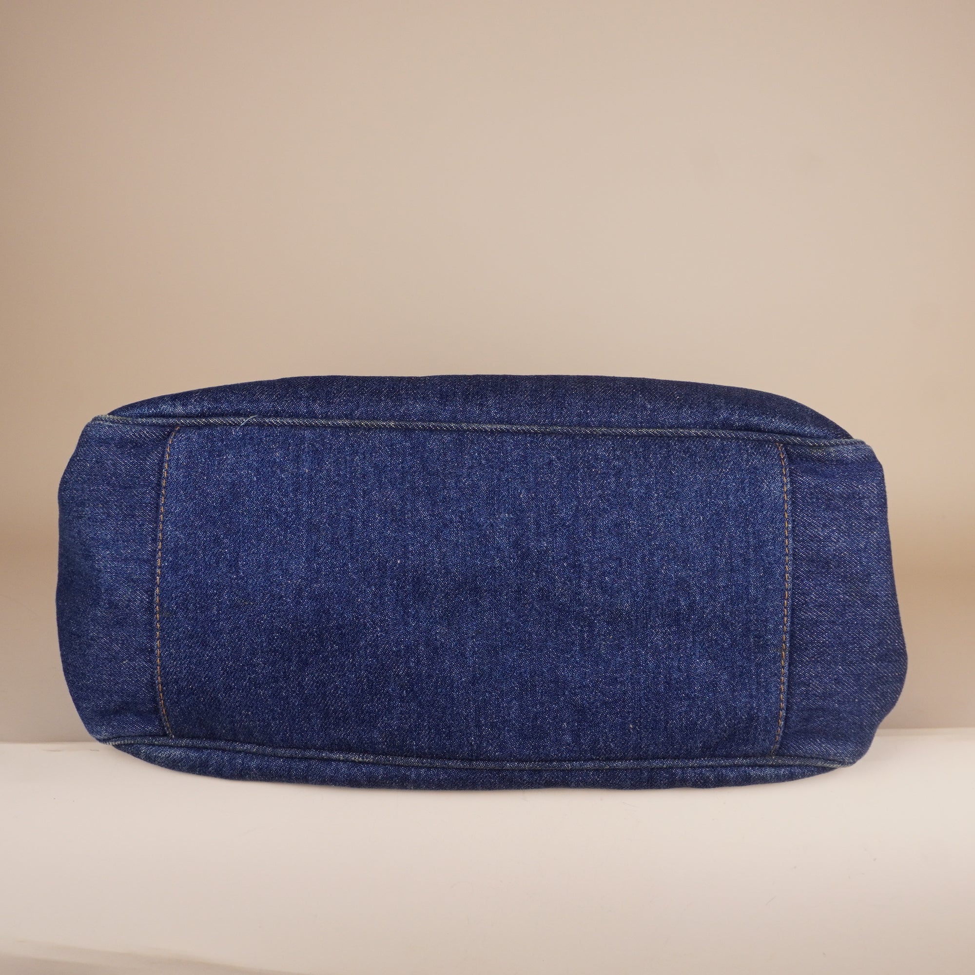 PRE-OWNED CC Denim Tortoise Shell Handle Tote Bag Blue Classic