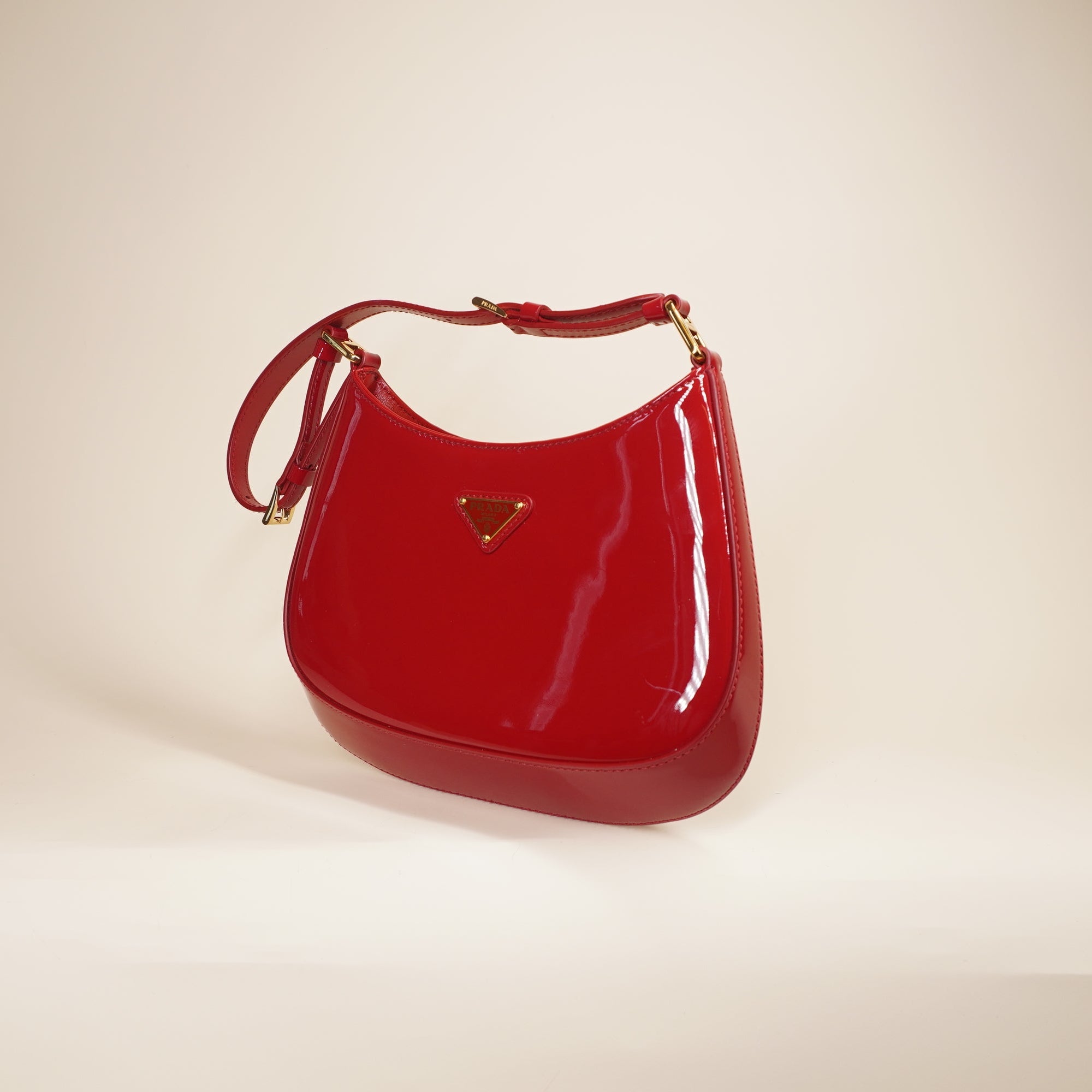 PRE-OWNED  Cleo Hobo Red Patent Leather Shoulder Bag