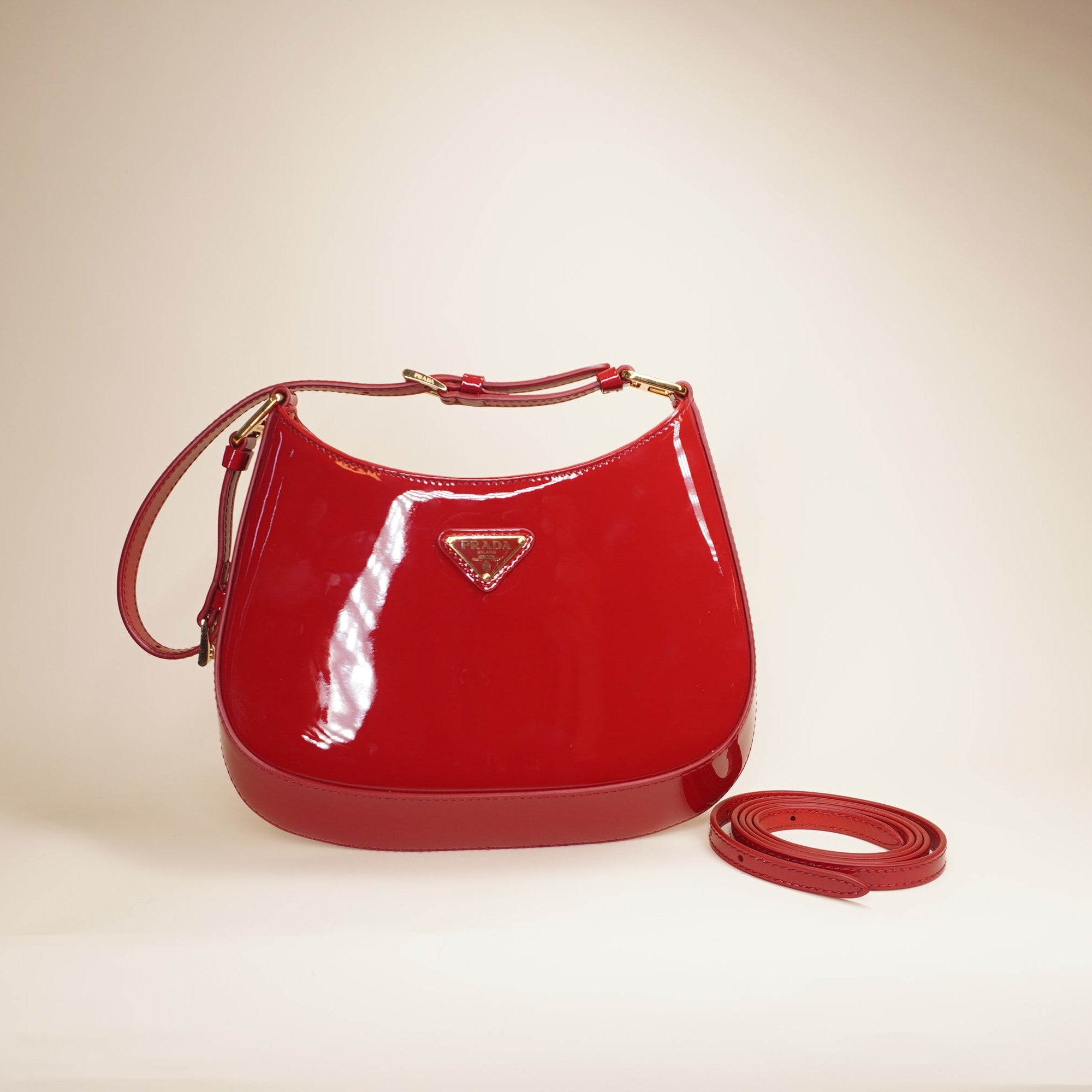 PRE-OWNED  Cleo Hobo Red Patent Leather Shoulder Bag