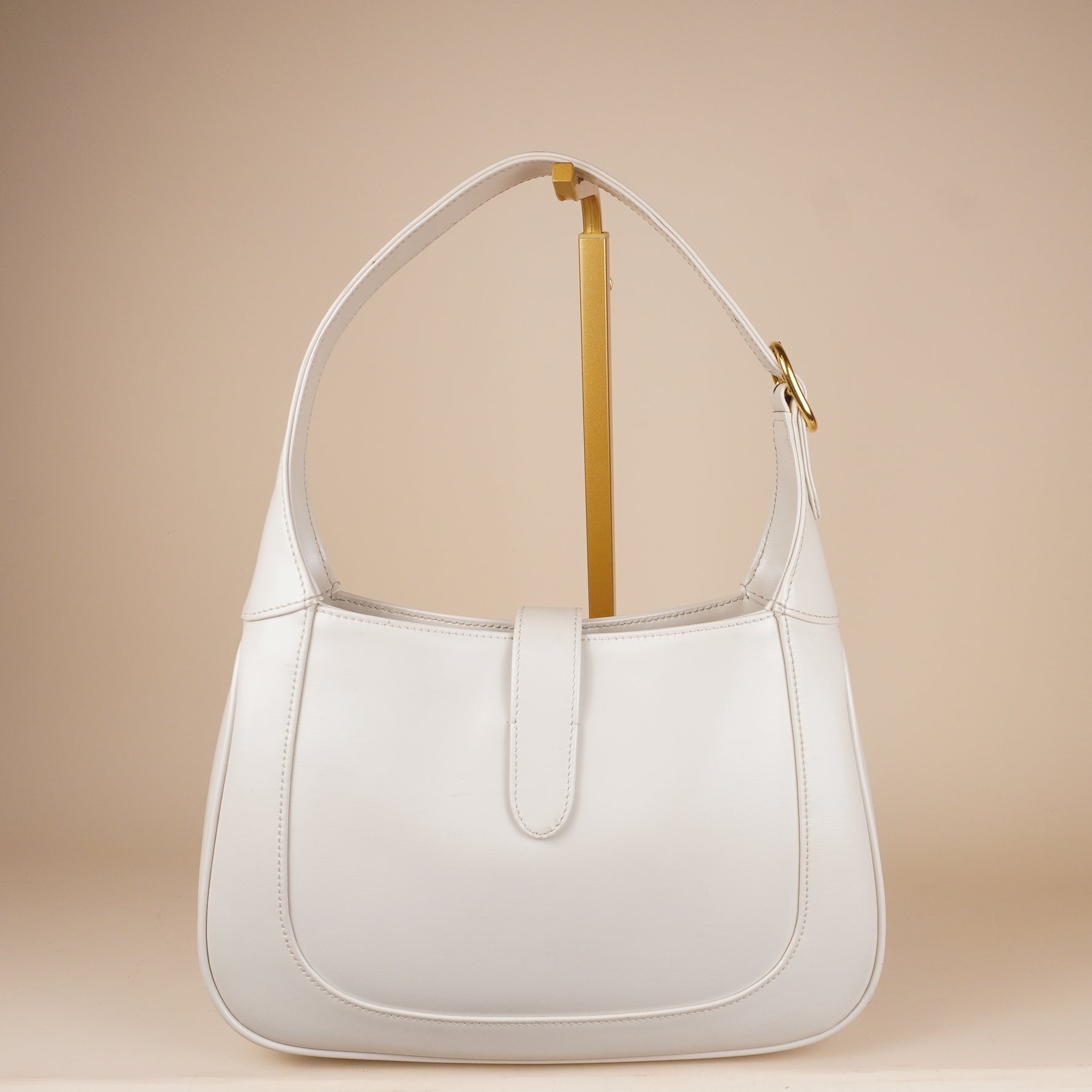 PRE-OWNED GG Jackie 1961 Medium Shoulder Bag in White