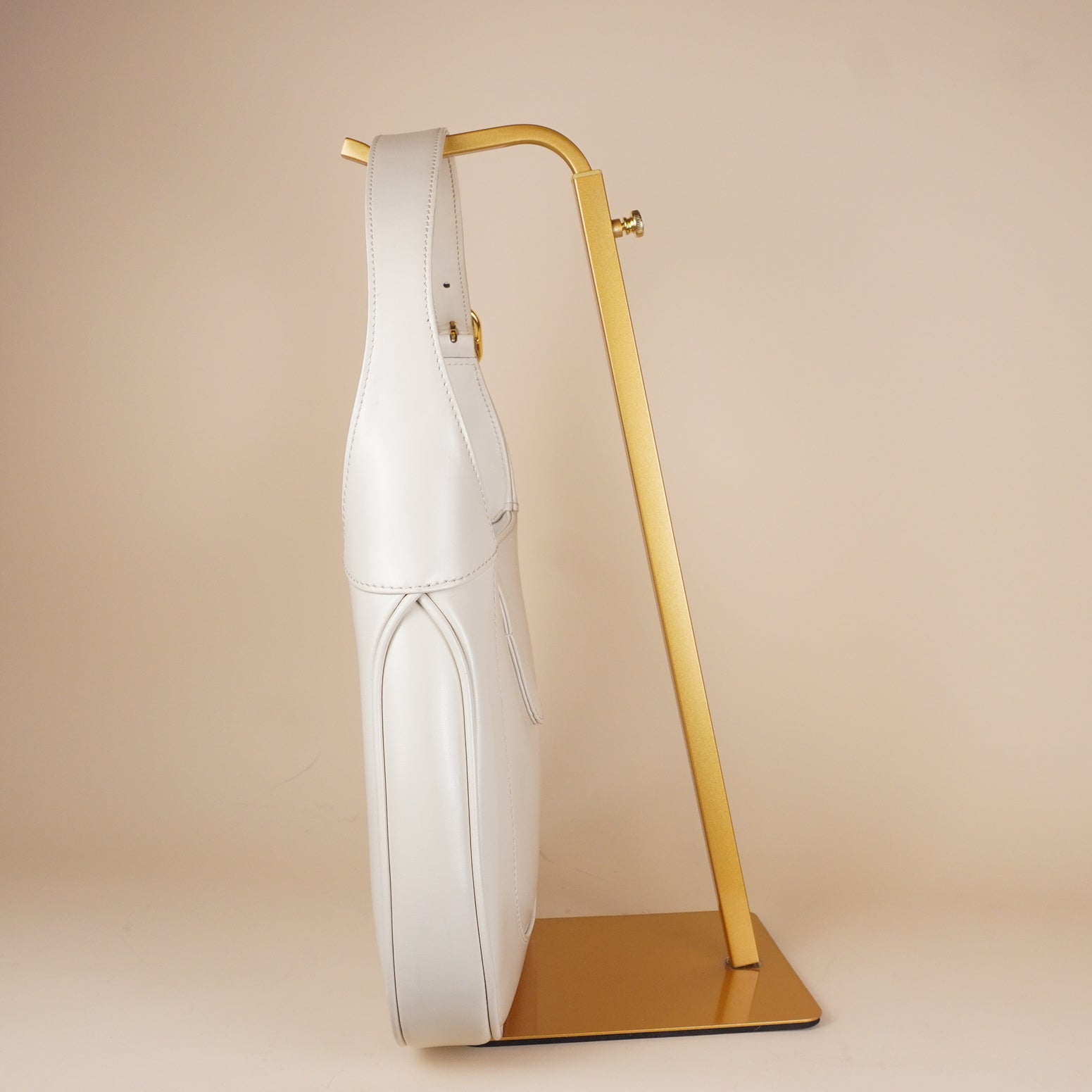 PRE-OWNED GG Jackie 1961 Medium Shoulder Bag in White