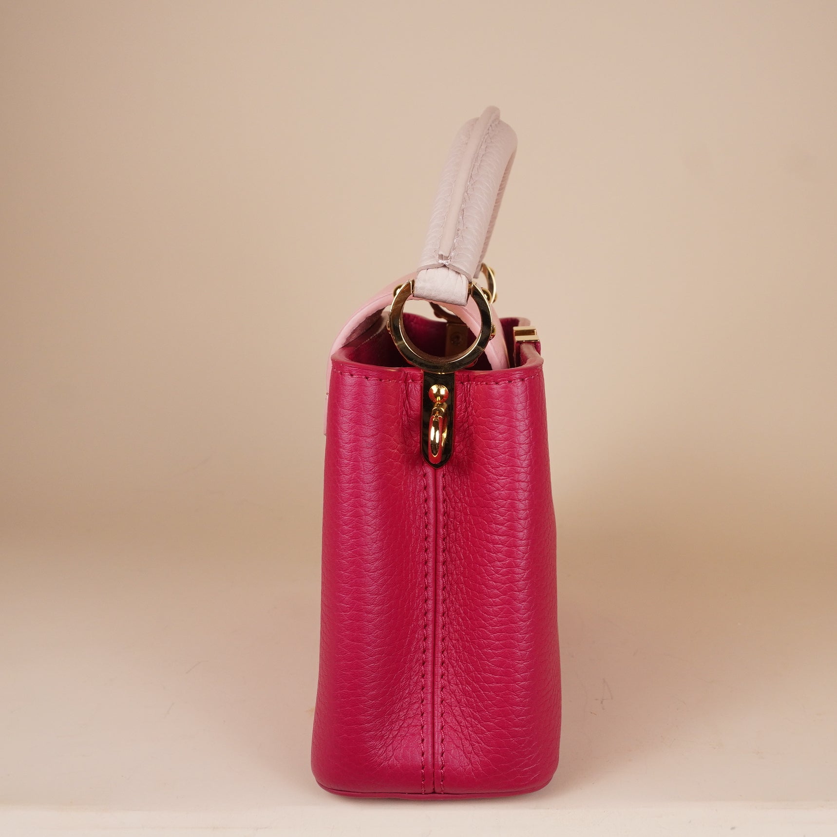 PRE-OWNED LV Taurillon Flower Chain Capucines Mini Rose Pondicherry