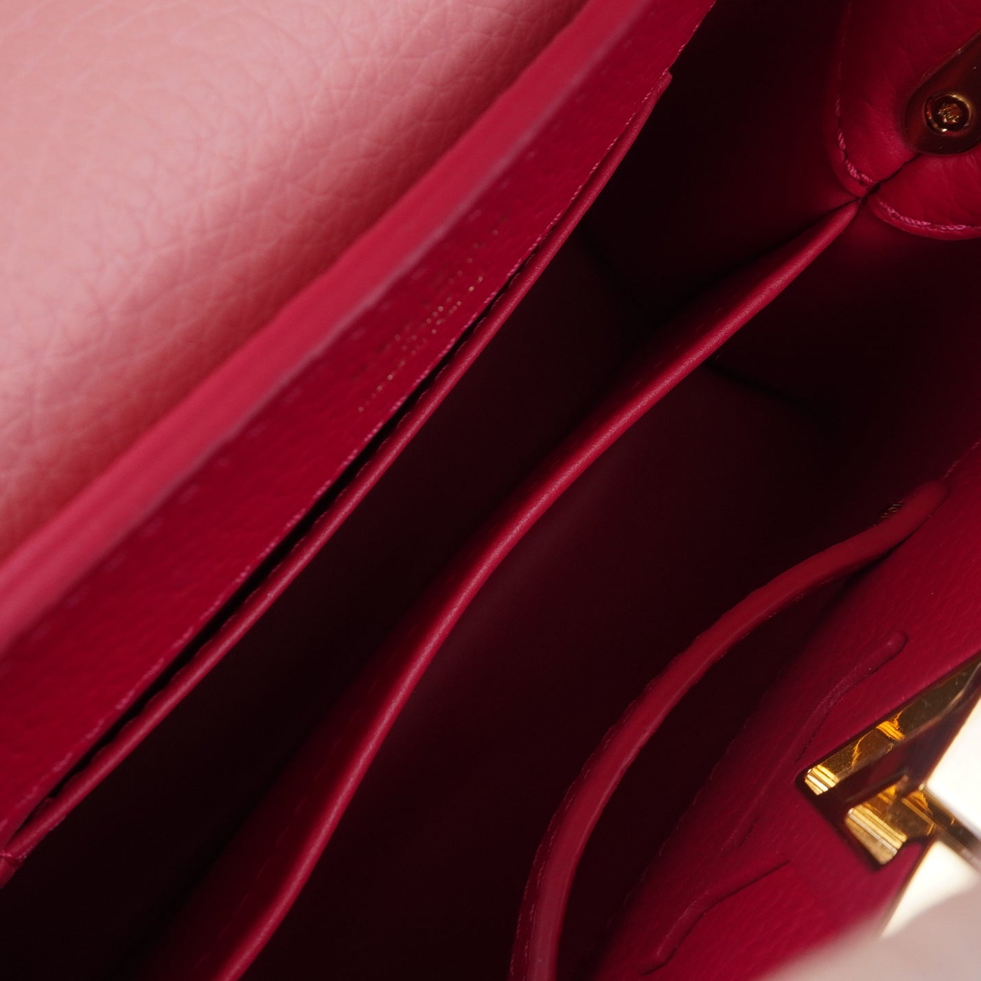 PRE-OWNED LV Taurillon Flower Chain Capucines Mini Rose Pondicherry