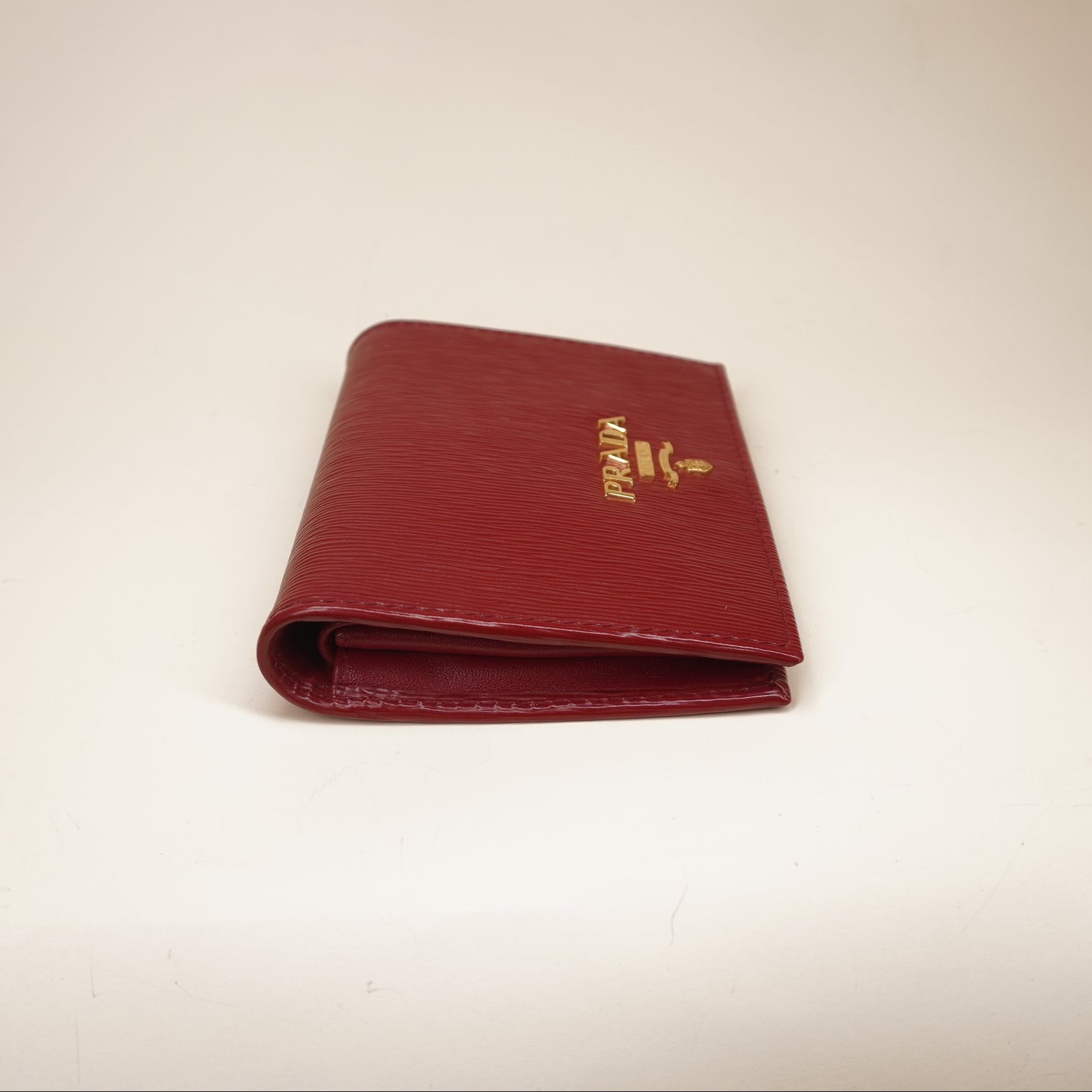 Saffiano Leather Short Wallet Red