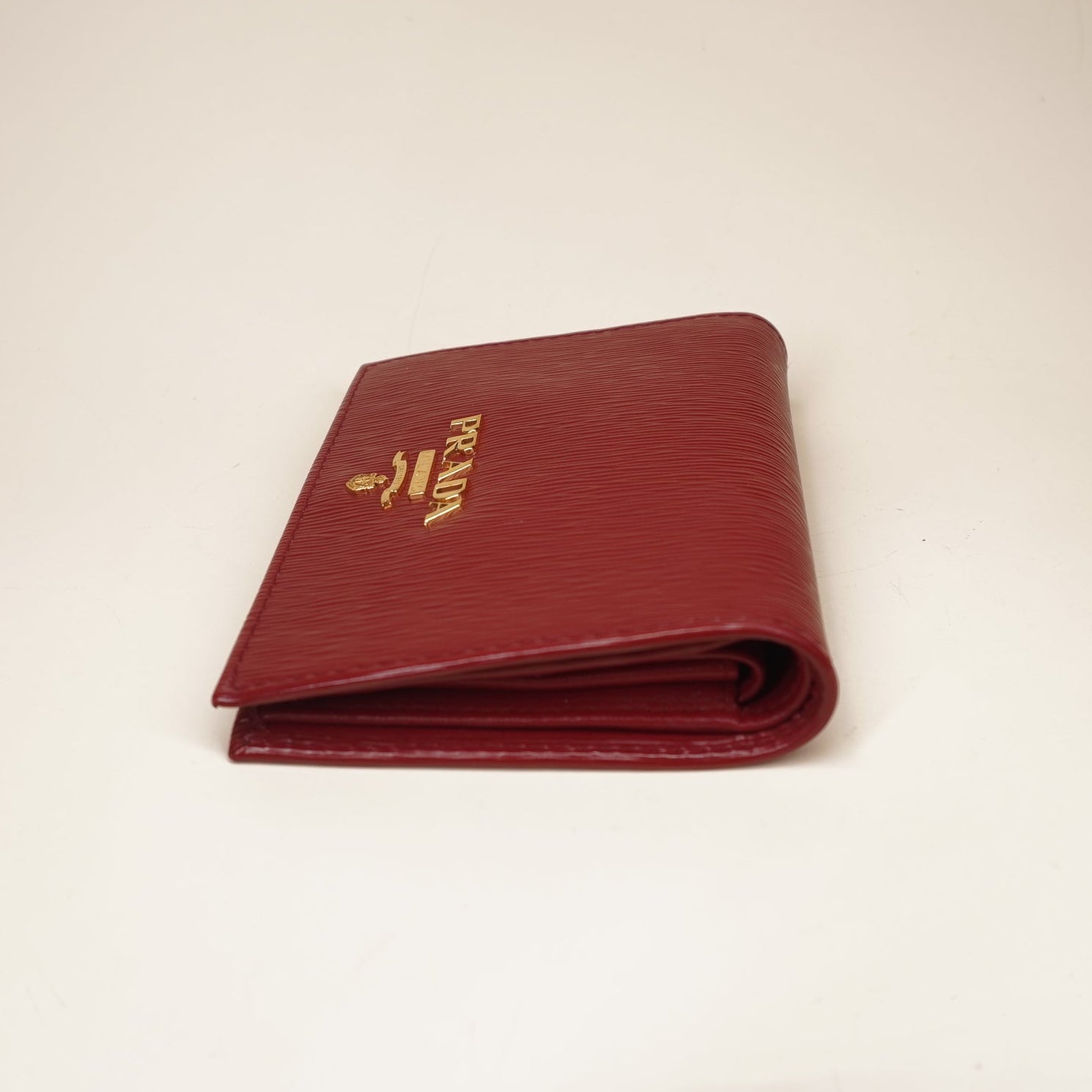 Saffiano Leather Short Wallet Red