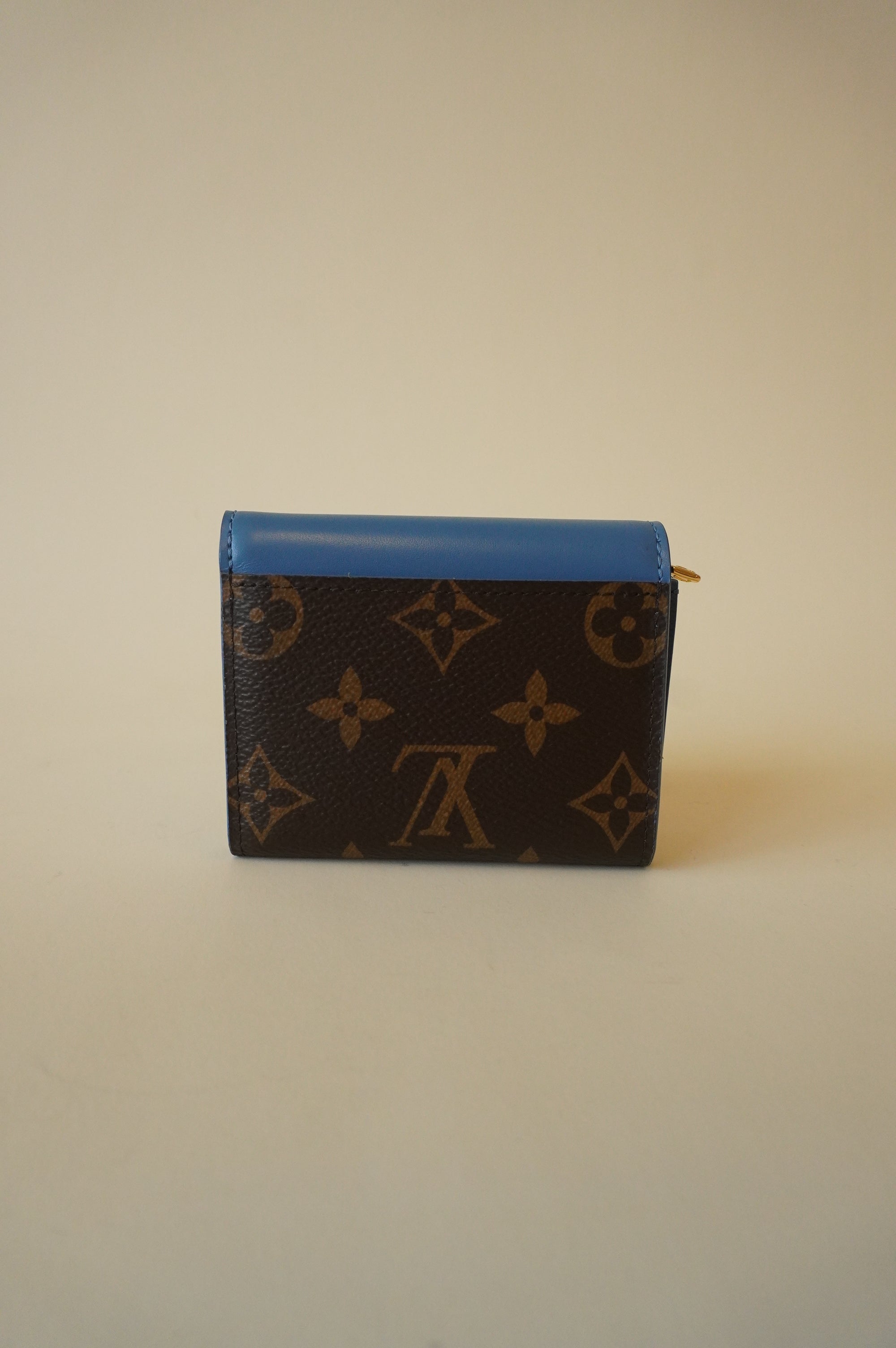 Cartera corta Zoe de lona con monograma LV de segunda mano