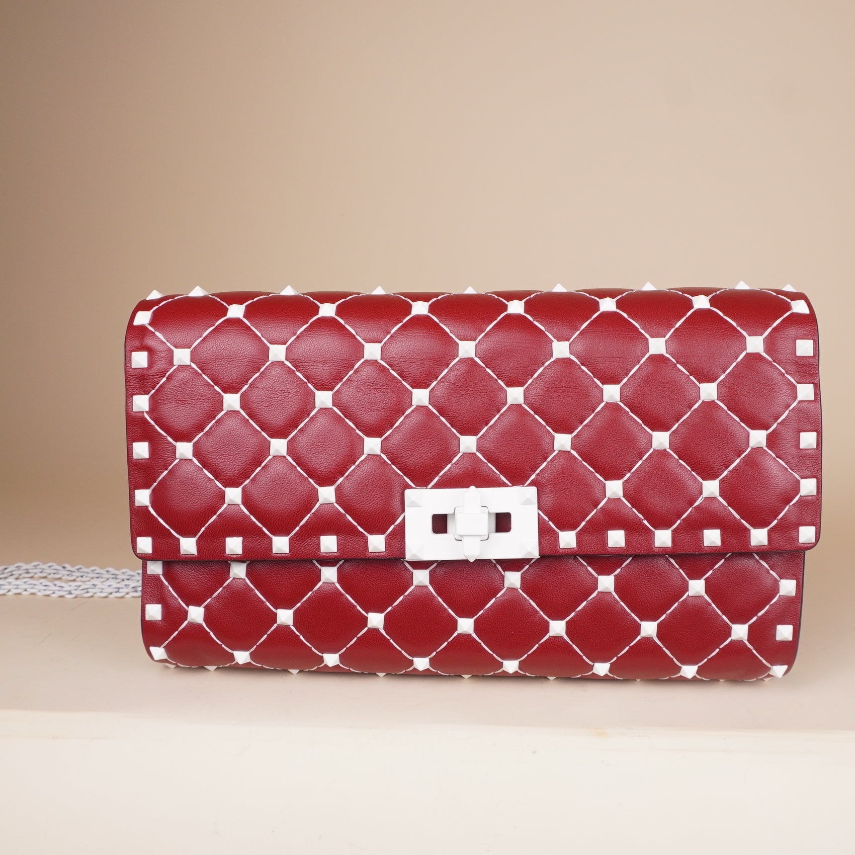 PRE-OWNED Free Red Rockstud Spike Wallet on Chain