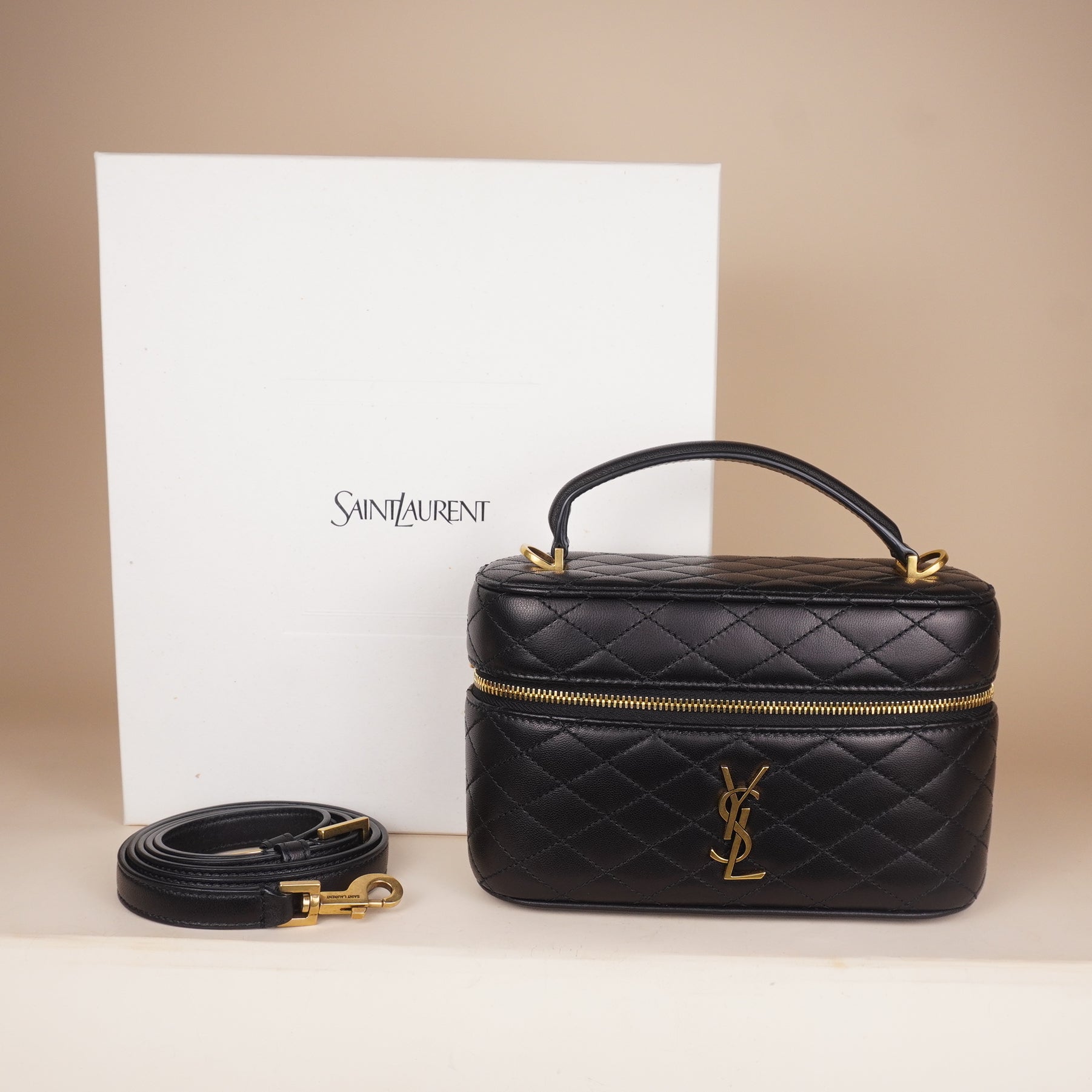 PRE-OWNED Lambskin Quilted Gaby Medium Vanity Case Black