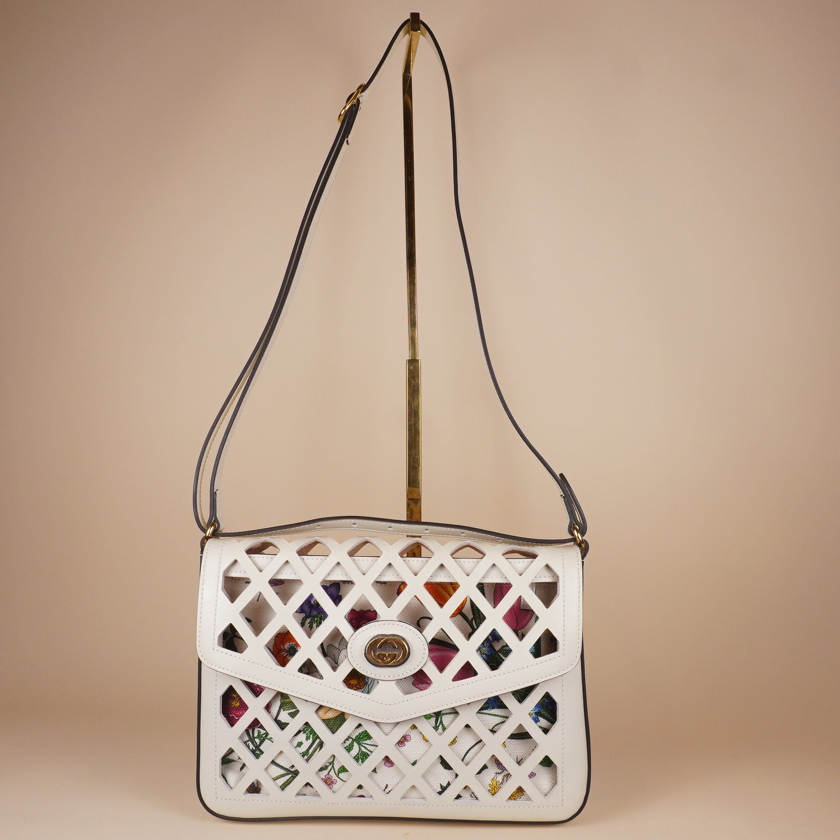 PRE-OWNED GG Flora Infinity Cutout Shoulder Bag White Multicolor