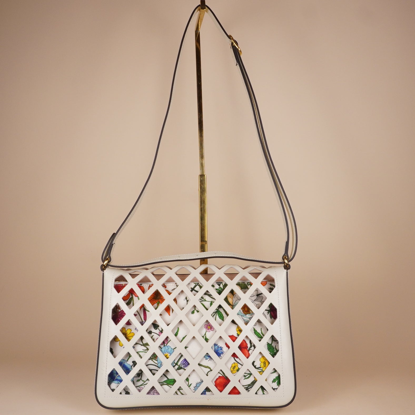 PRE-OWNED GG Flora Infinity Cutout Shoulder Bag White Multicolor
