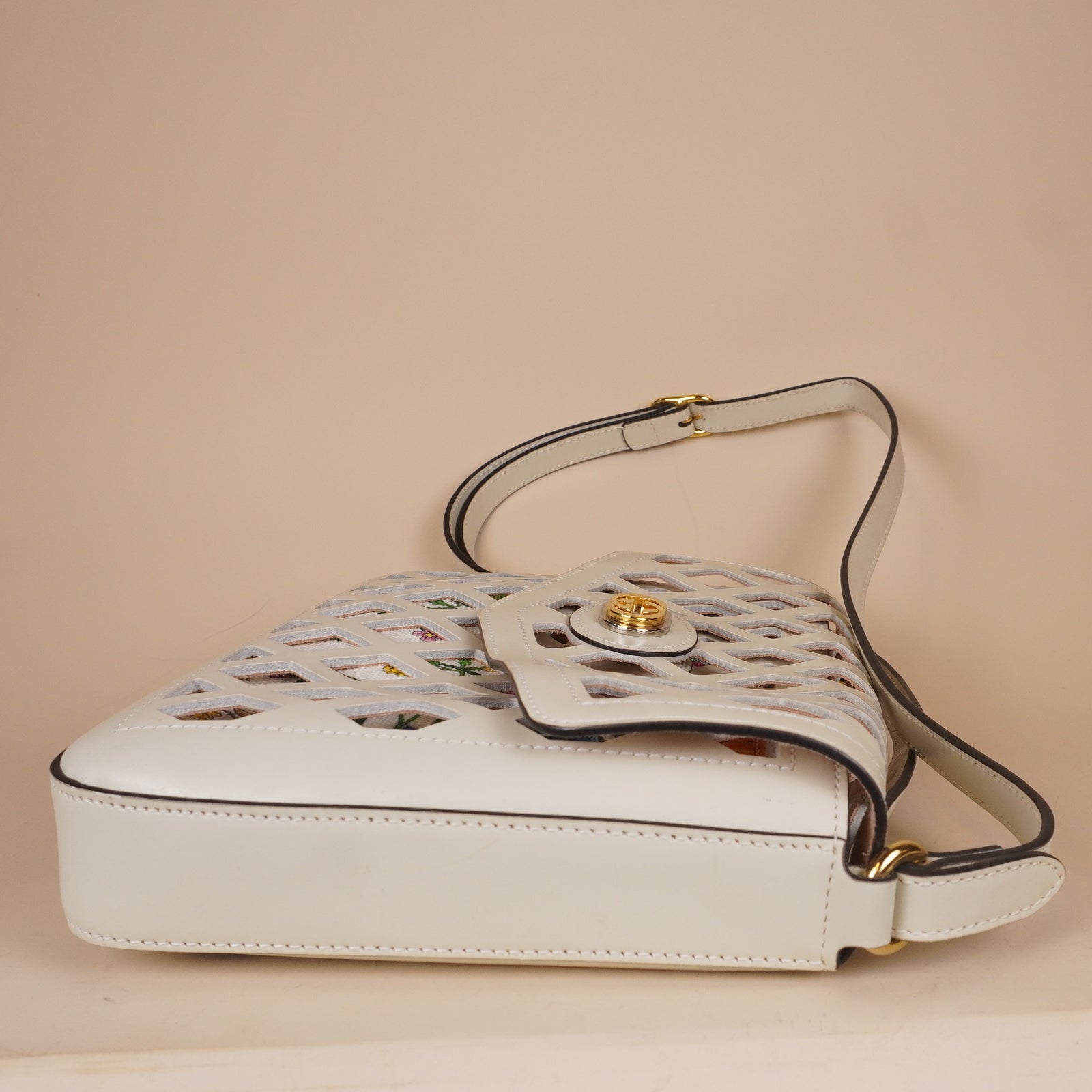 PRE-OWNED GG Flora Infinity Cutout Shoulder Bag White Multicolor
