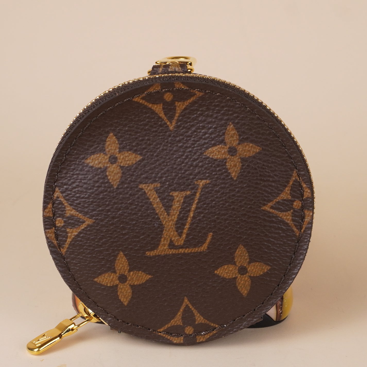 PRE-OWNED LV Monogram Multi Pochette w/strap