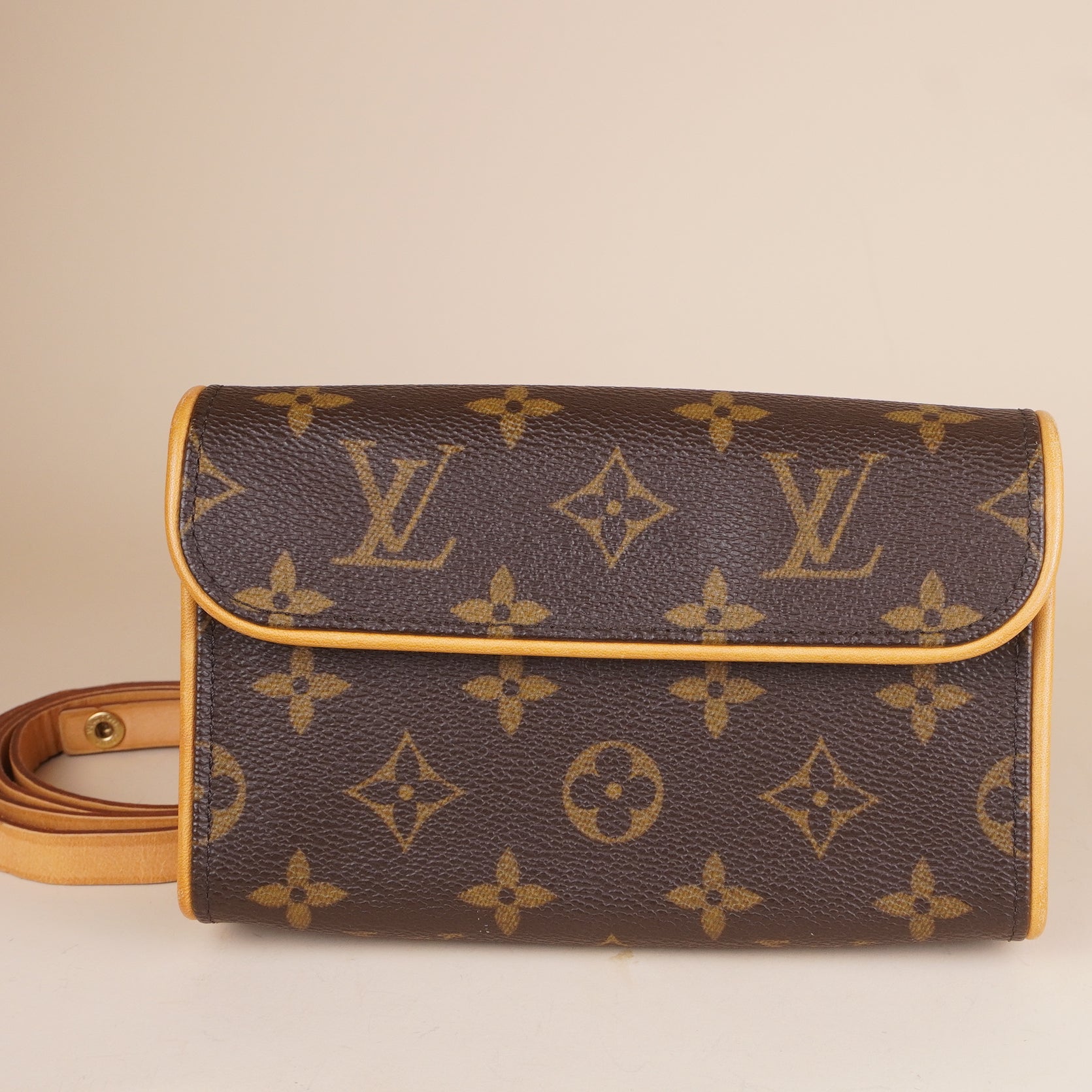PRE-OWNED LV Monogram Canvas Pochette Florentine Bag