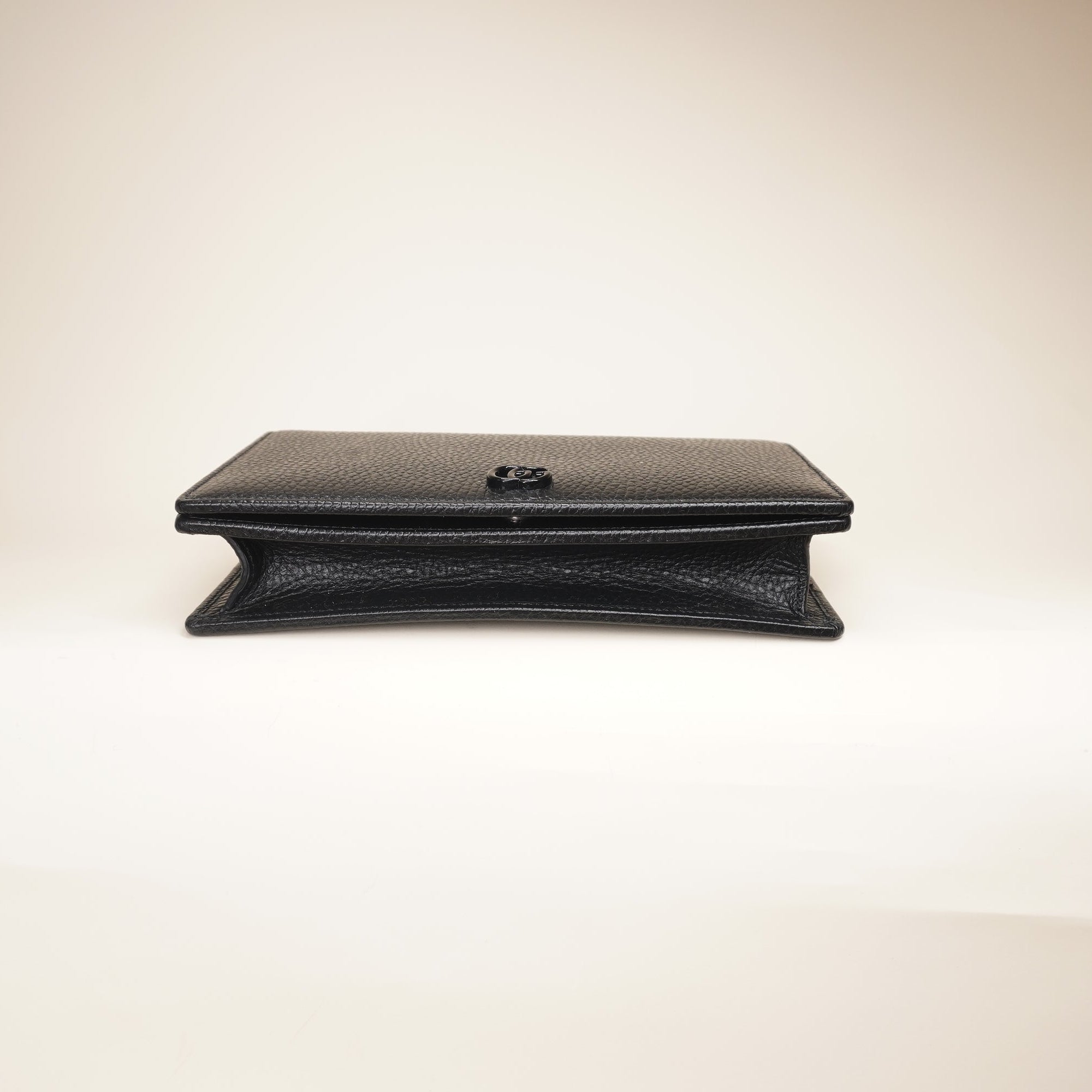 PRE-OWNED Black GG Marmont Wallet on a Chain Crossbody Bag