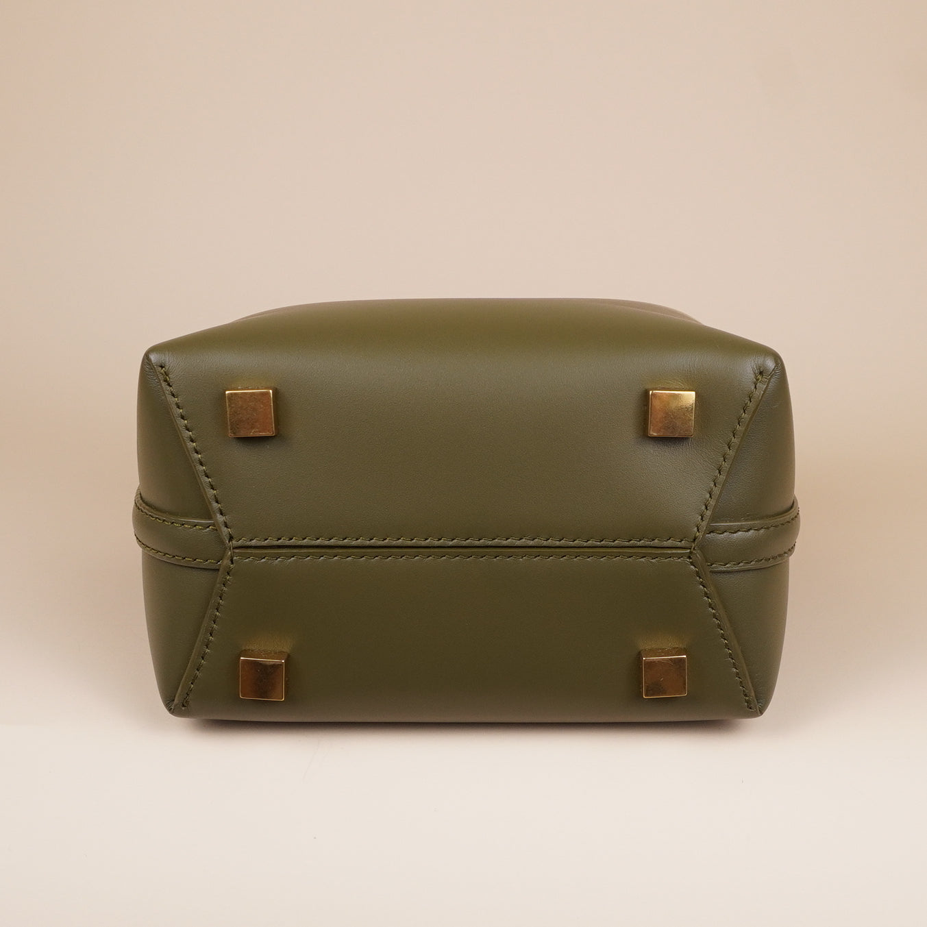 PRE-OWNED Shiny Calfskin Le 37 Mini Bucket Bag Strong Moss