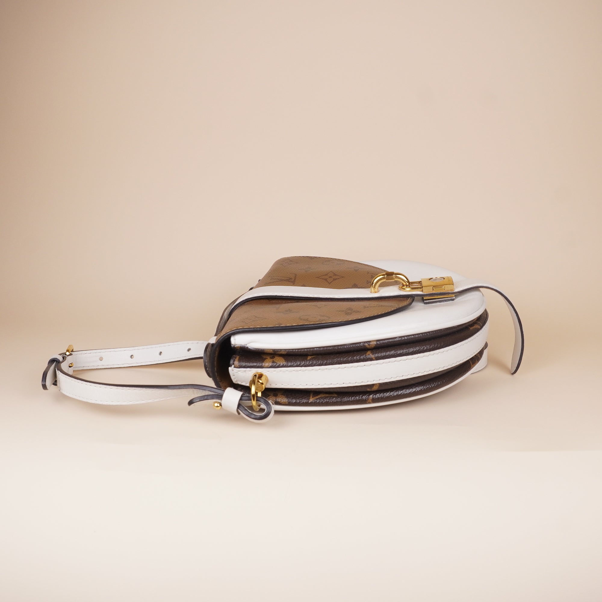 PRE-OWNED LV White Reverse Monogram Canvas Chantilly Lock Bag