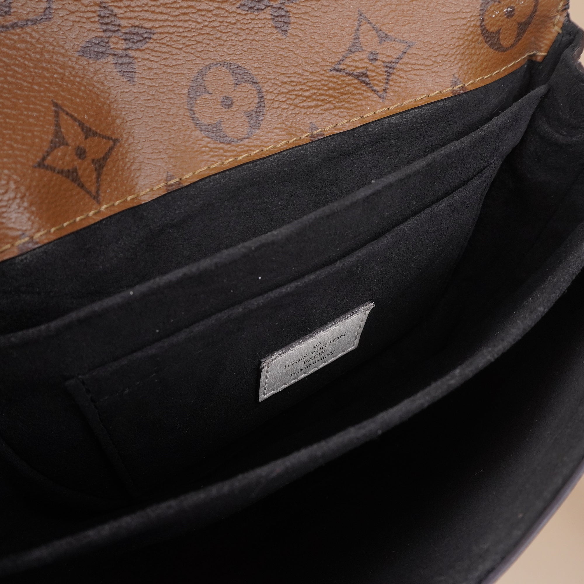 PRE-OWNED LV White Reverse Monogram Canvas Chantilly Lock Bag