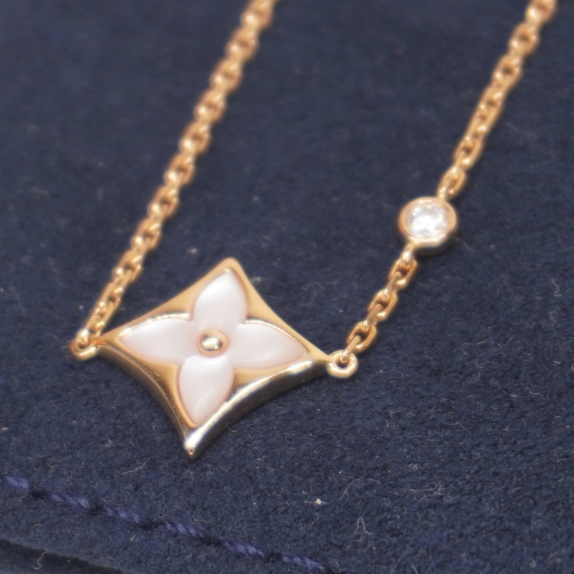 PRE-OWNED LV Blossom BB Others Bracelet 18K Rose Gold Pink Mother of Pearl