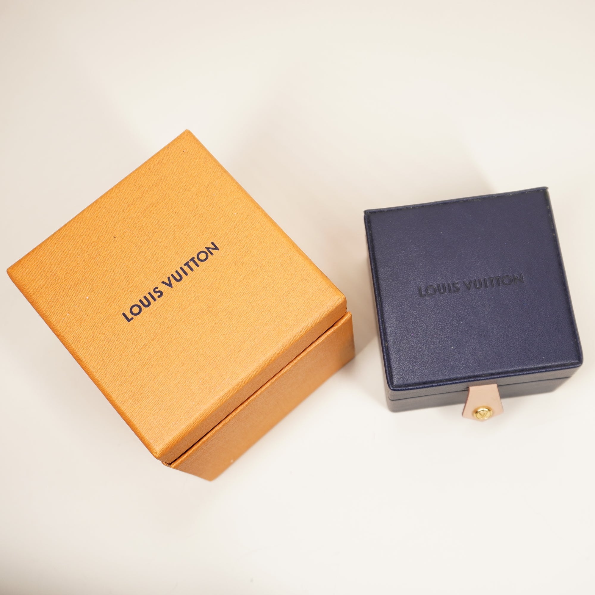 PRE-OWNED LV Blossom BB Others Bracelet 18K Rose Gold Pink Mother of Pearl